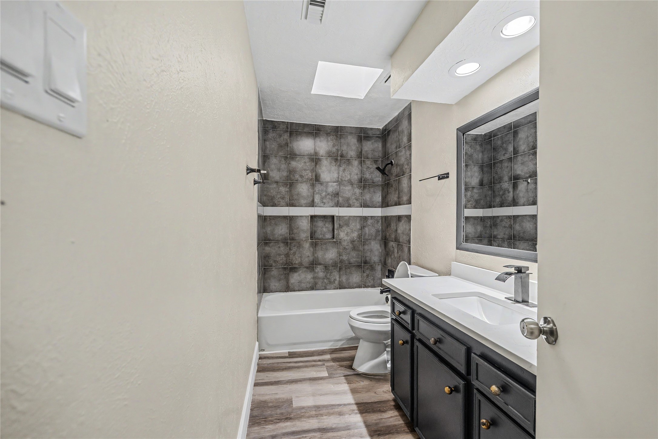 7907 Chancel Drive Property Photo 23