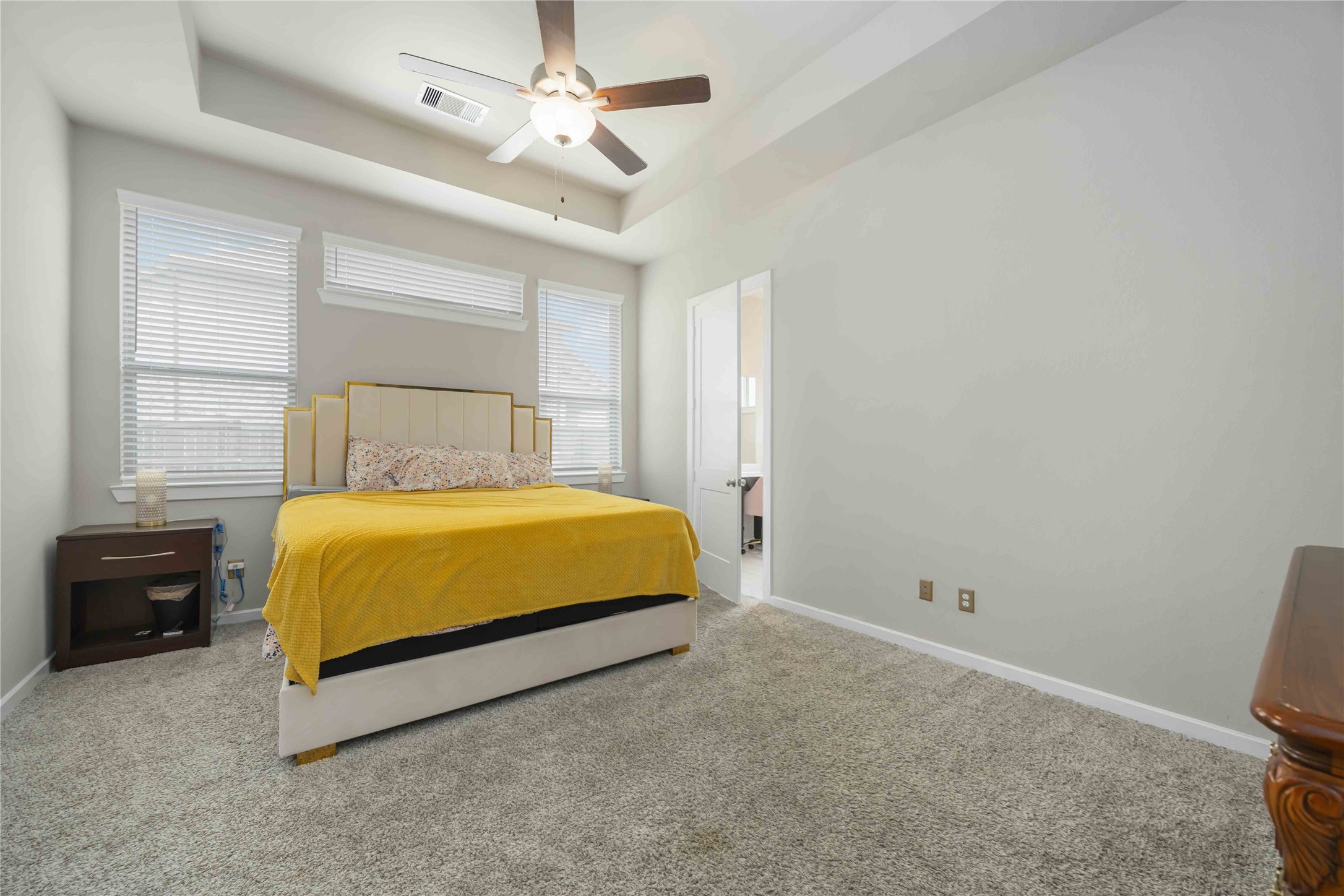 9703 Colorado Street Property Photo 7