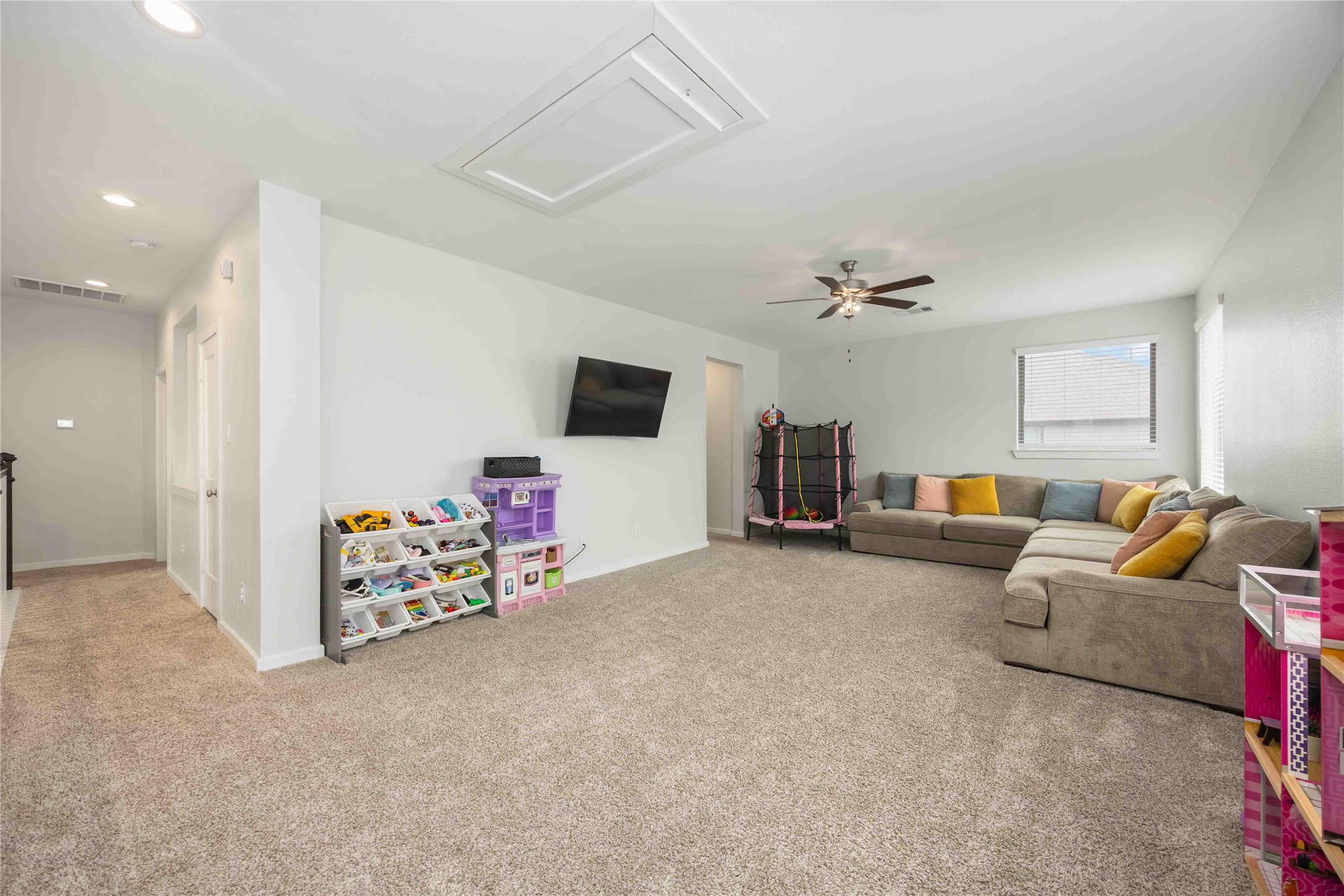 9703 Colorado Street Property Photo 13