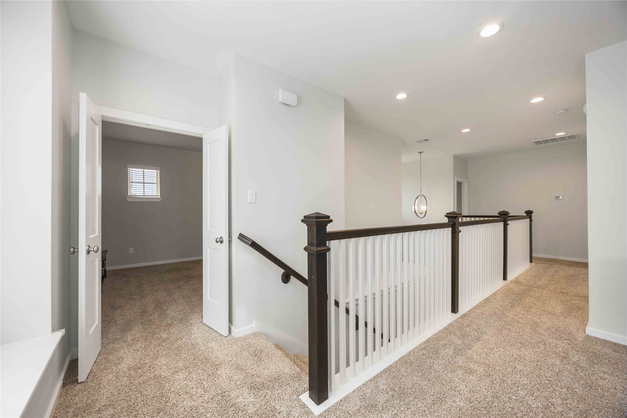 9703 Colorado Street Property Photo 14