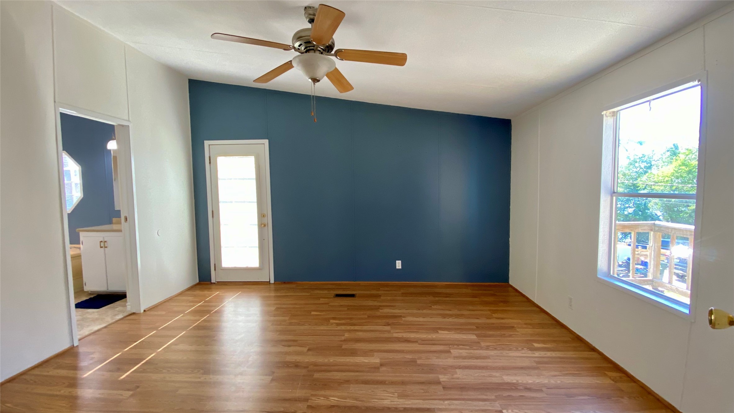 14461 Elmore Drive Property Photo 15
