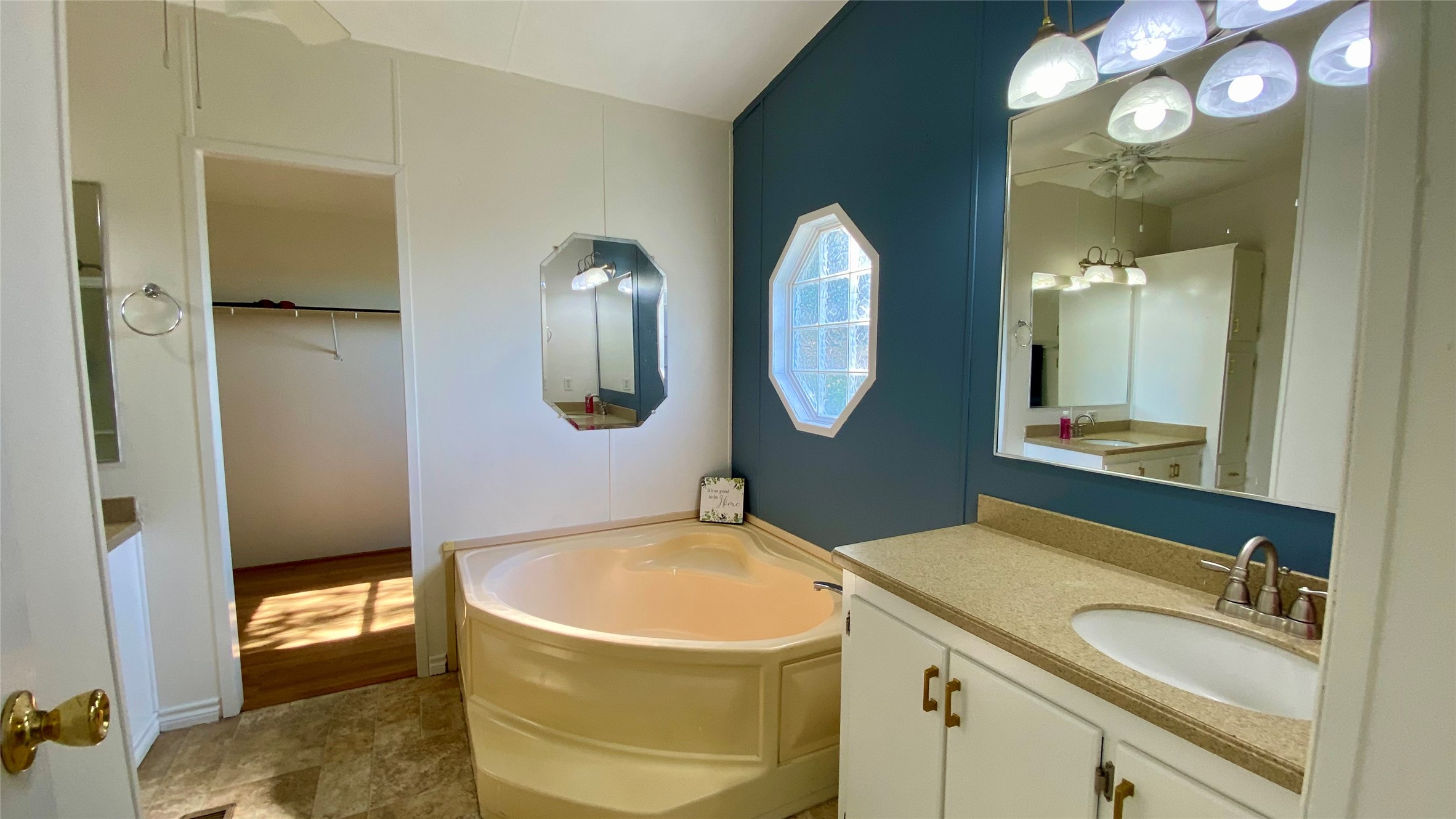 14461 Elmore Drive Property Photo 16