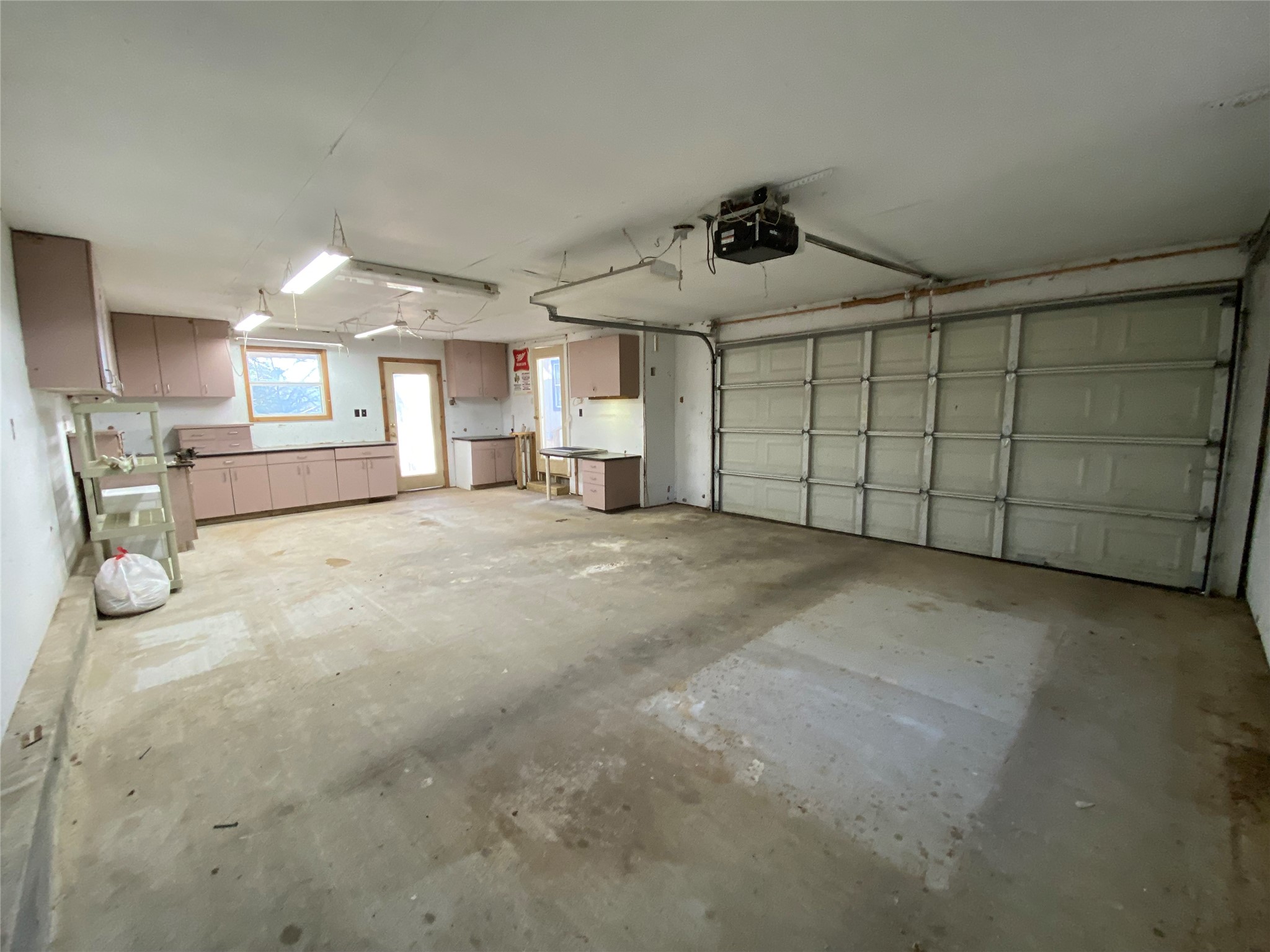 14461 Elmore Drive Property Photo 26