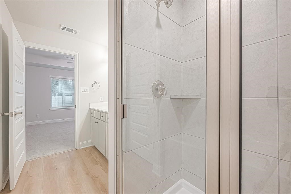 236 Bryan Way Property Photo 3