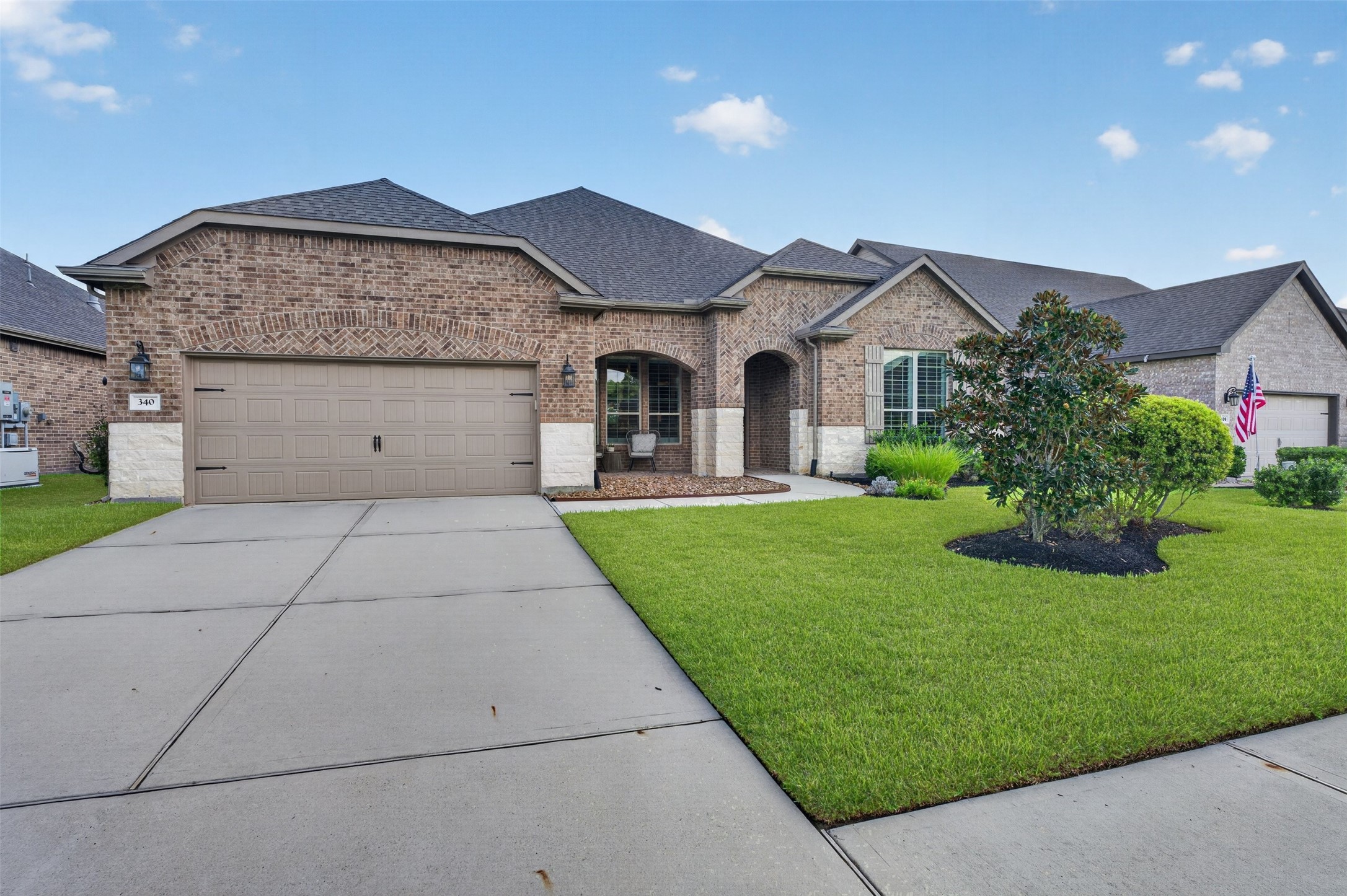 340 Belgian Court Property Photo 1