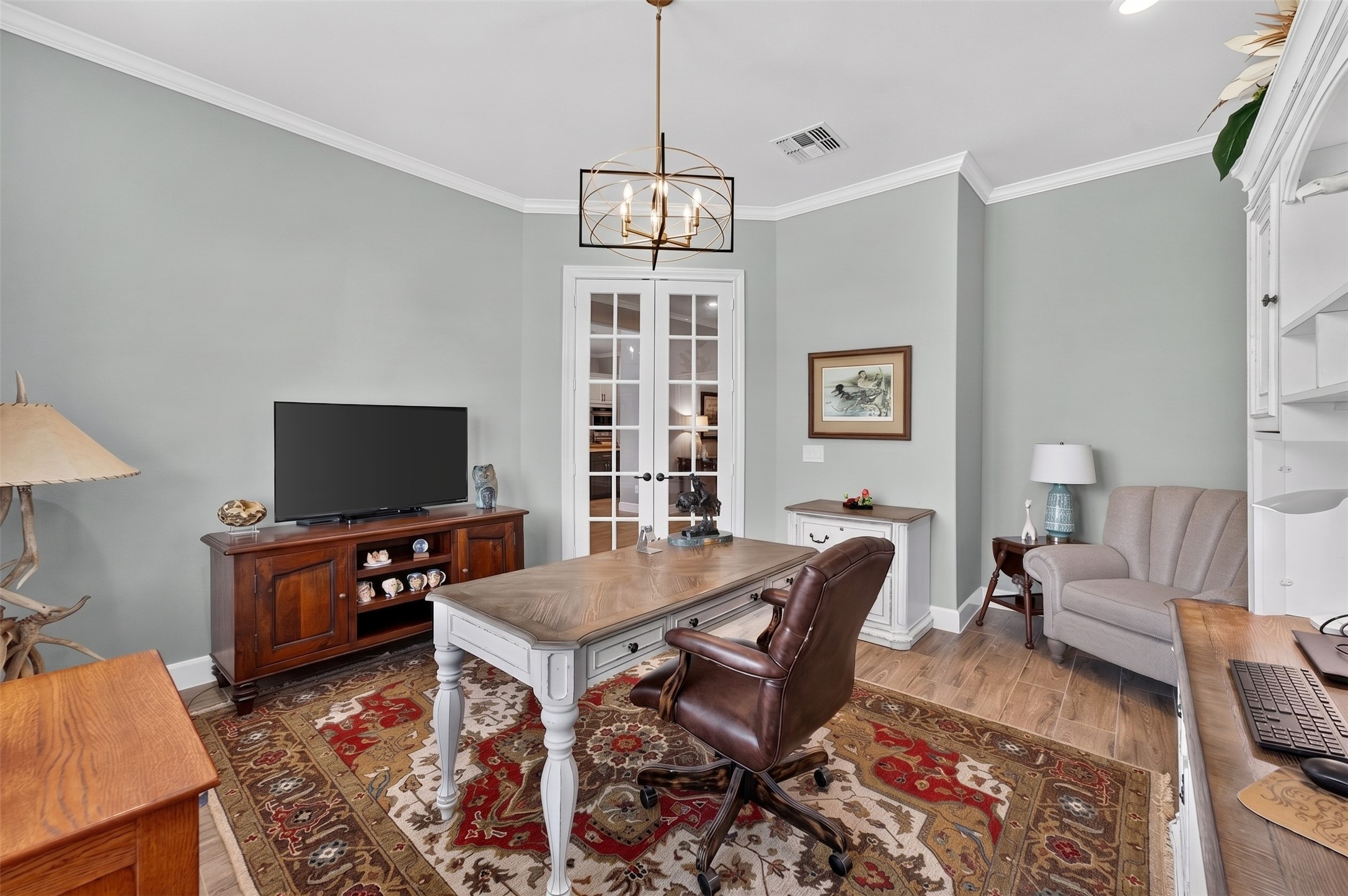 340 Belgian Court Property Photo 9