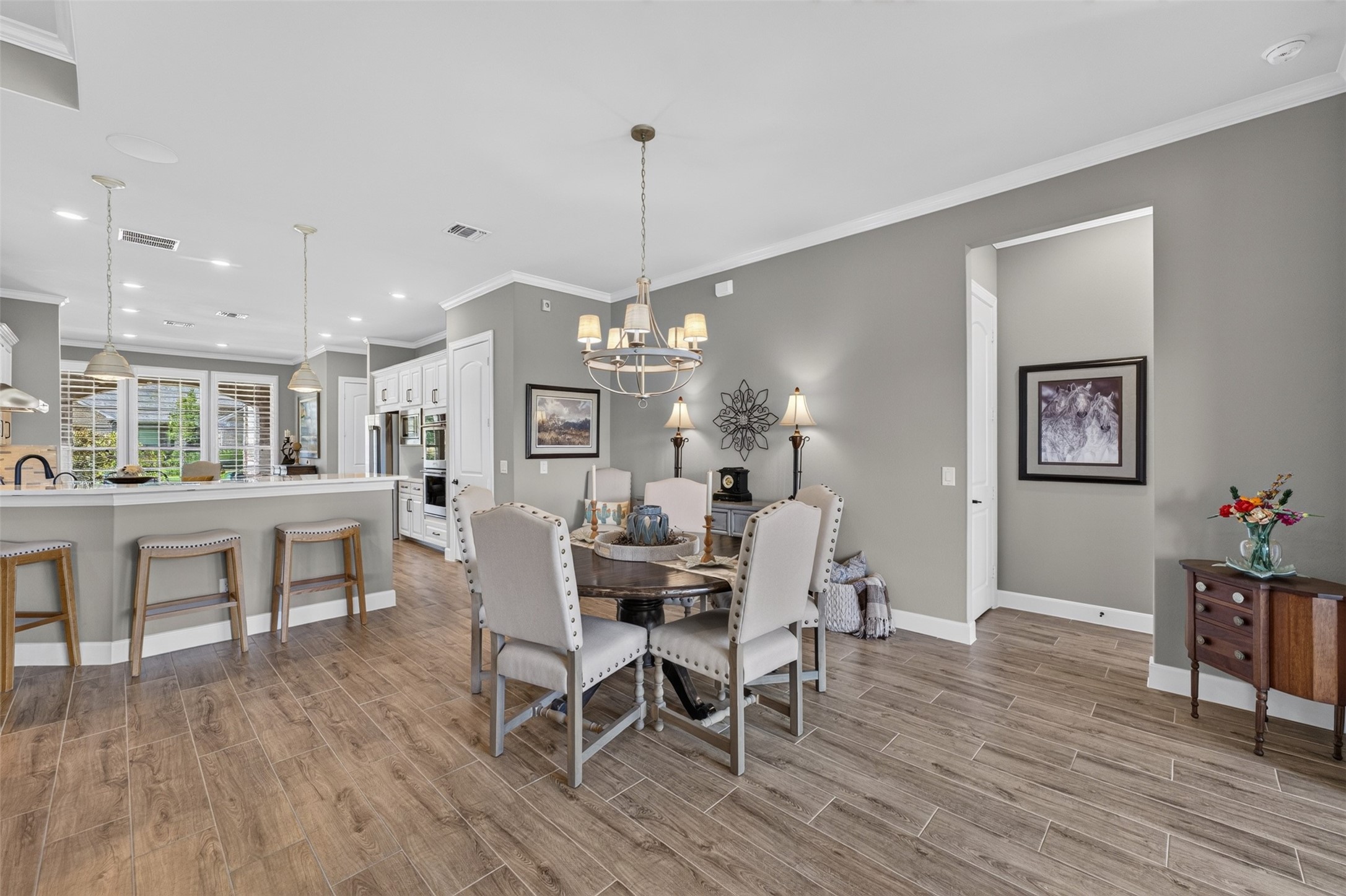 340 Belgian Court Property Photo 24