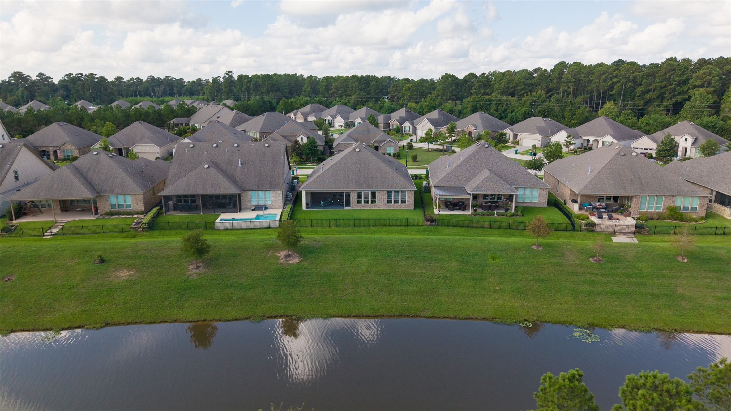 340 Belgian Court Property Photo 48