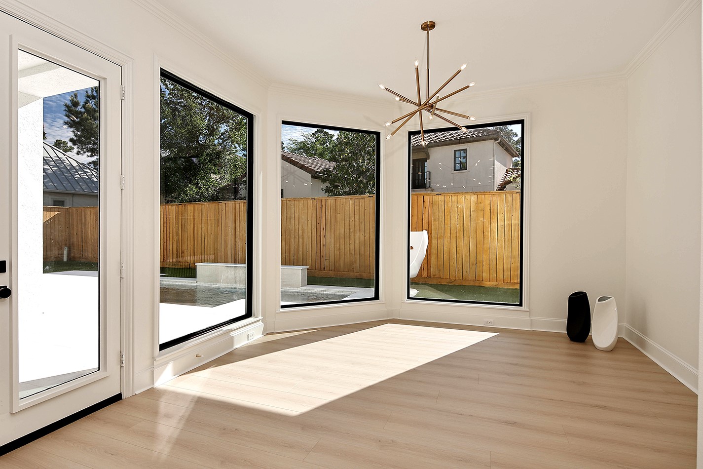 10 Libretto Court Property Photo 15
