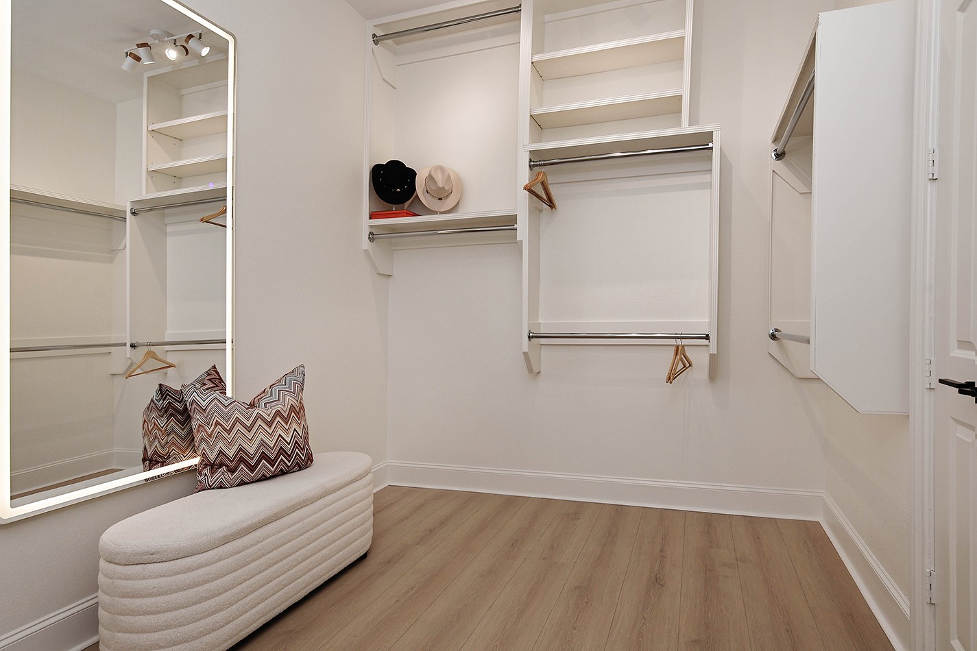 10 Libretto Court Property Photo 27