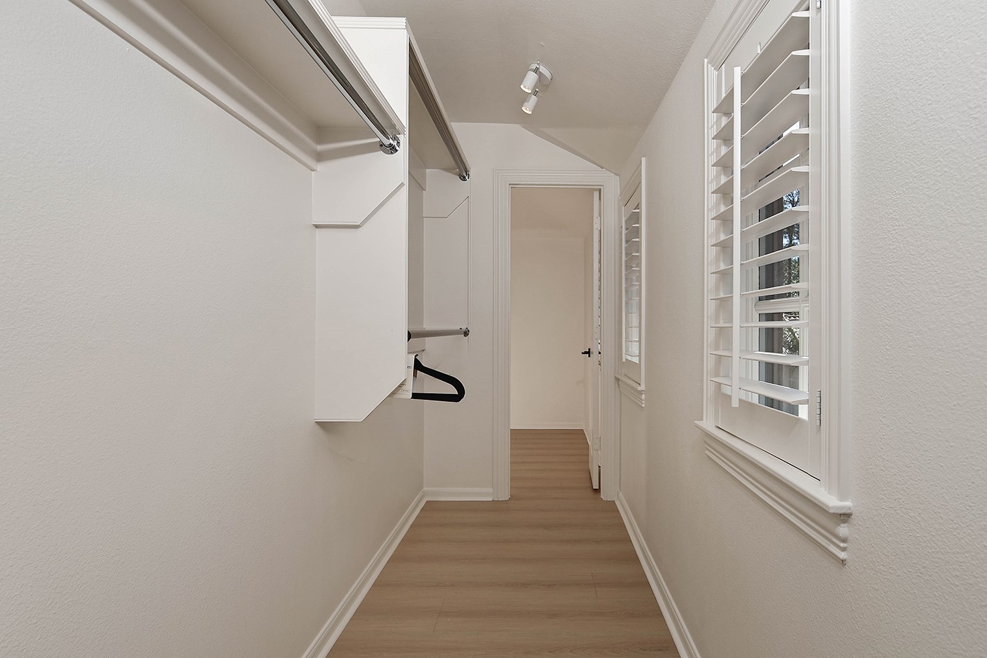 10 Libretto Court Property Photo 34