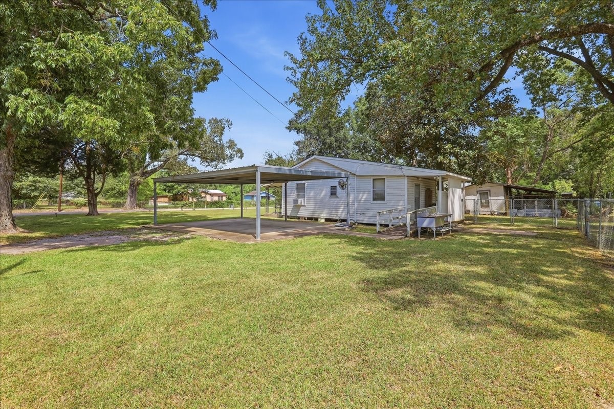 3015 Enner Property Photo 7