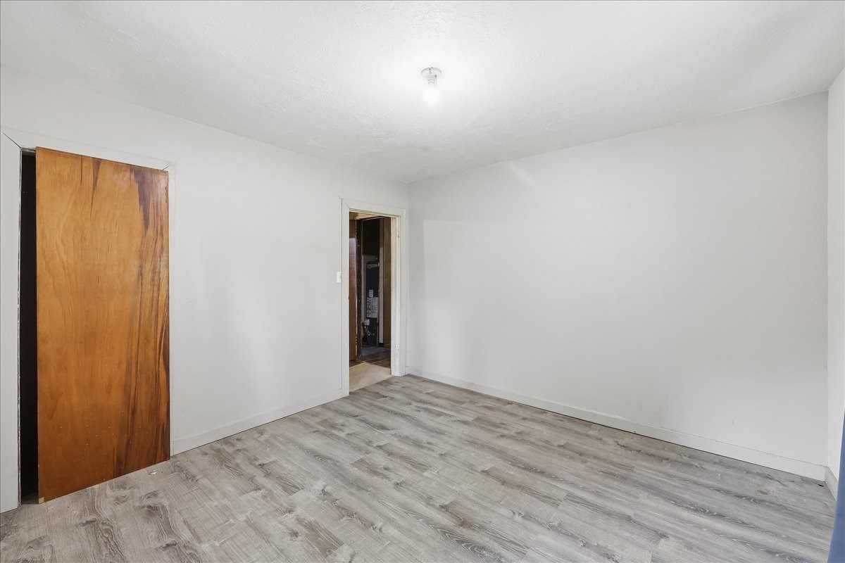 3015 Enner Property Photo 13