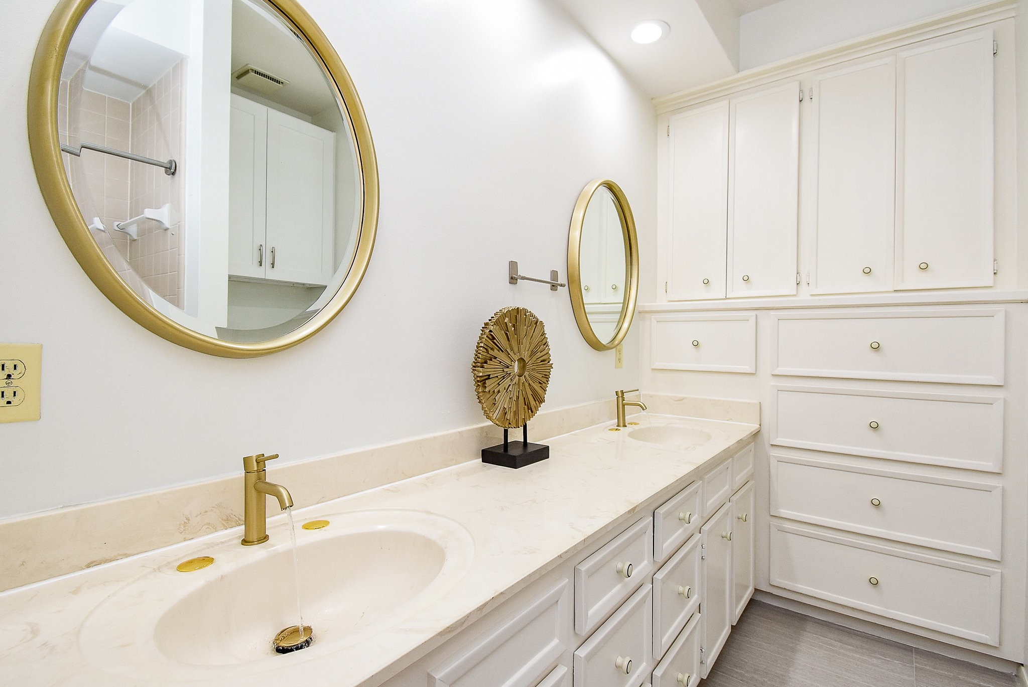 1231 Creekford Circle Property Photo 15
