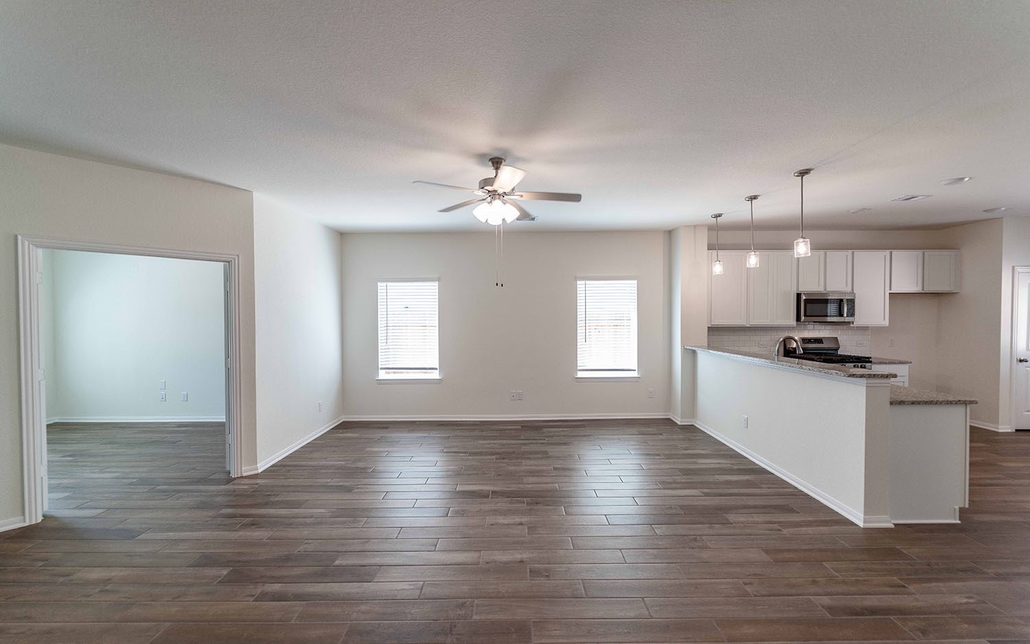10656 Altitude Way Property Photo 4