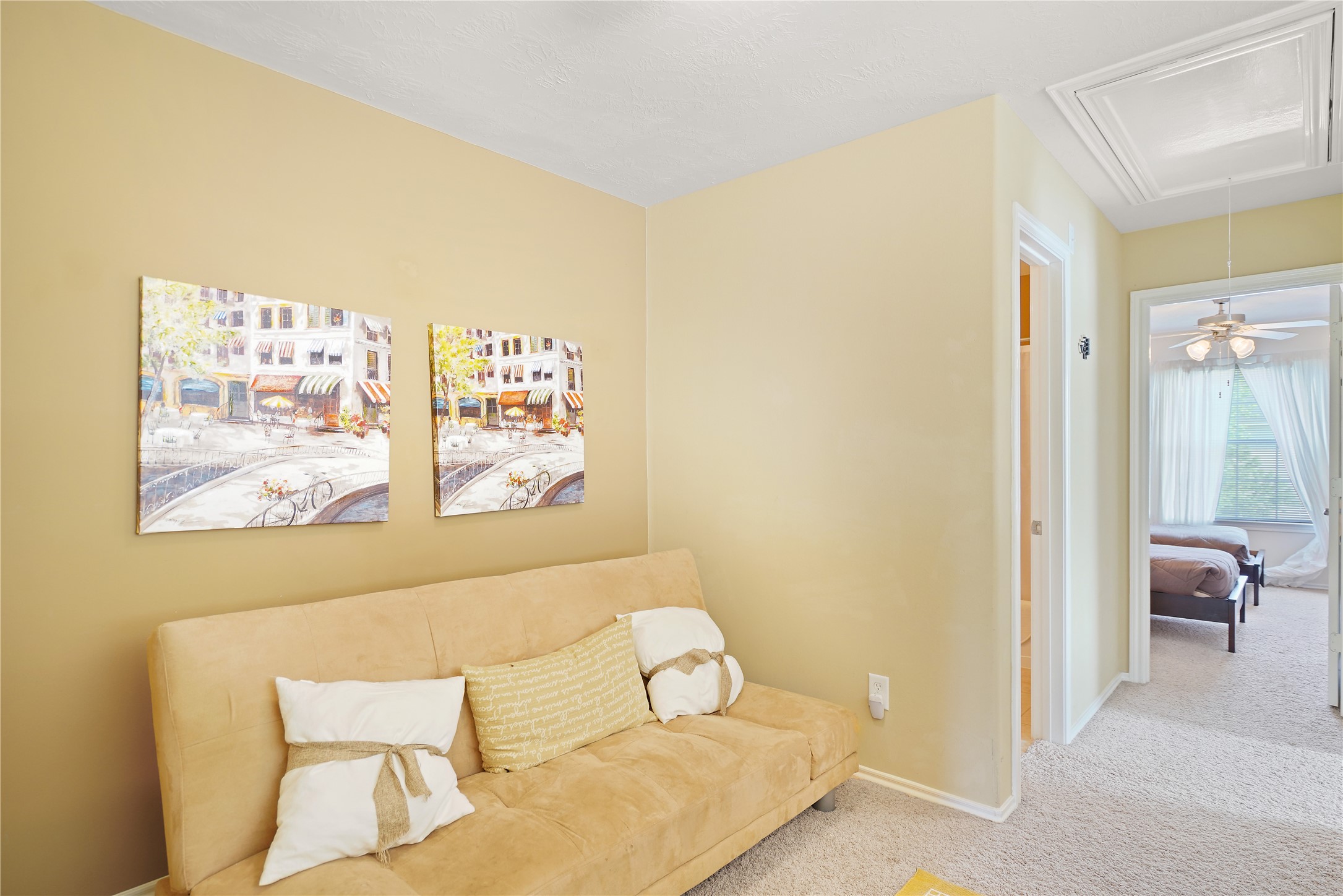 211 Bloomhill Place Property Photo 17