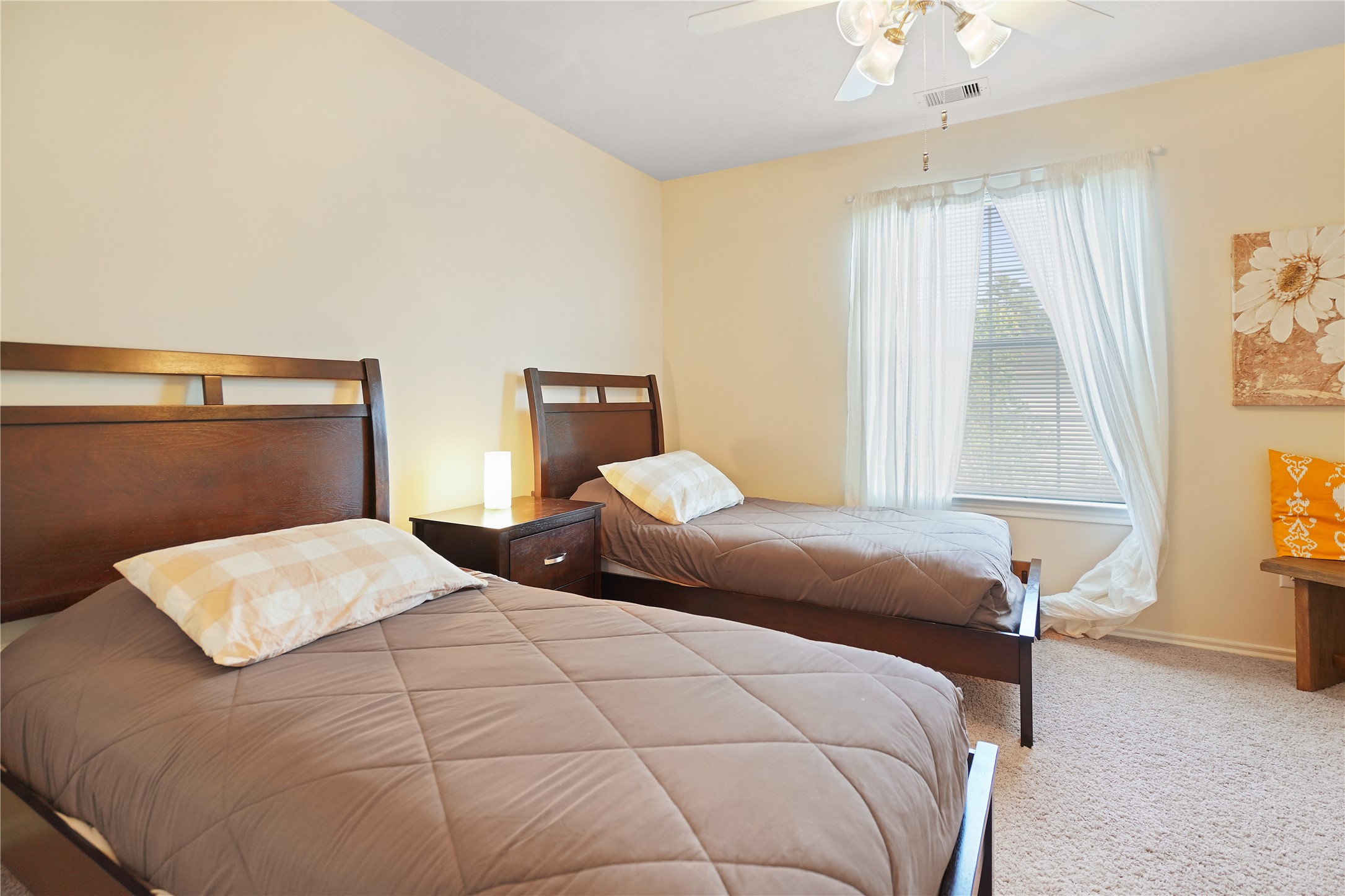 211 Bloomhill Place Property Photo 20