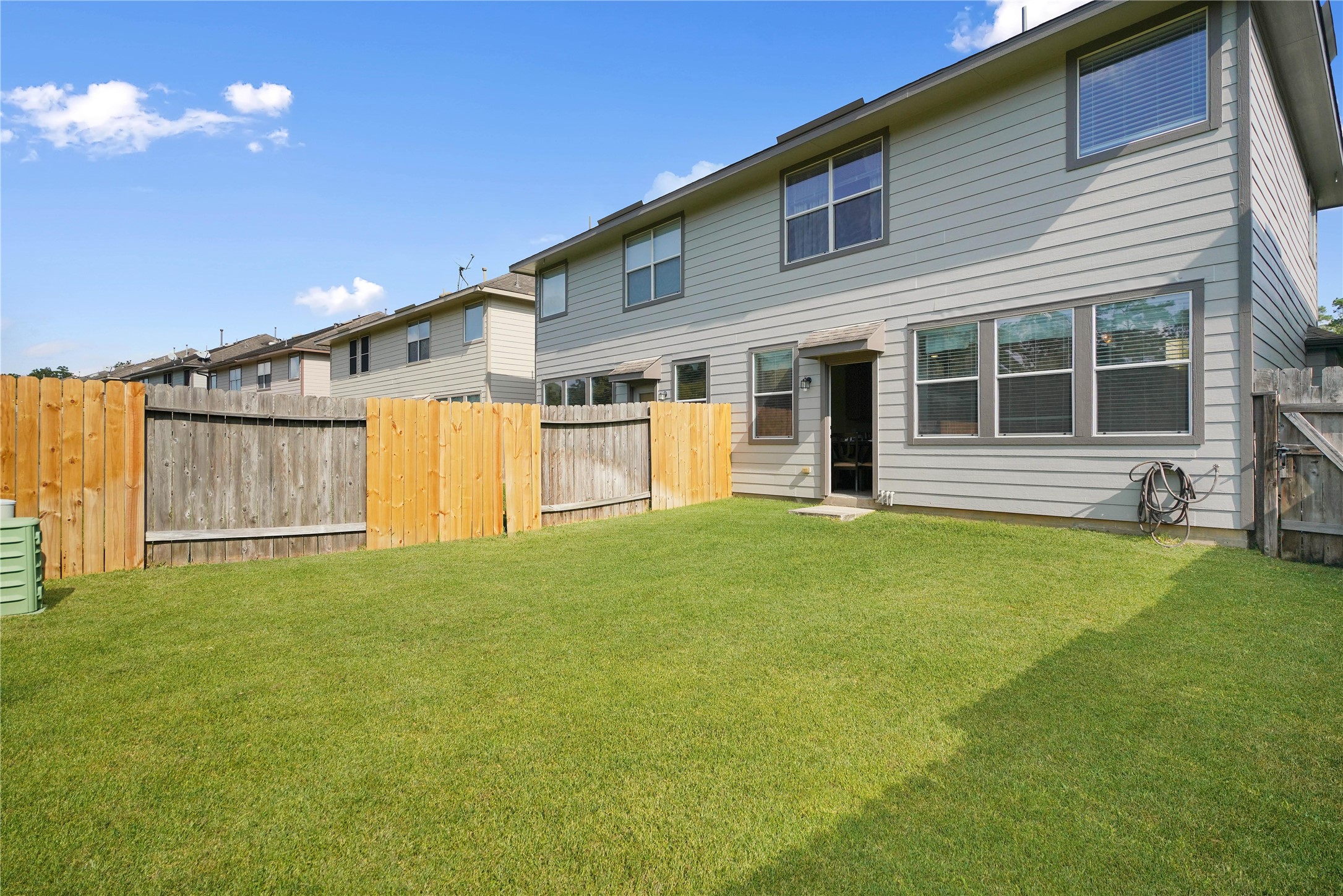 211 Bloomhill Place Property Photo 22