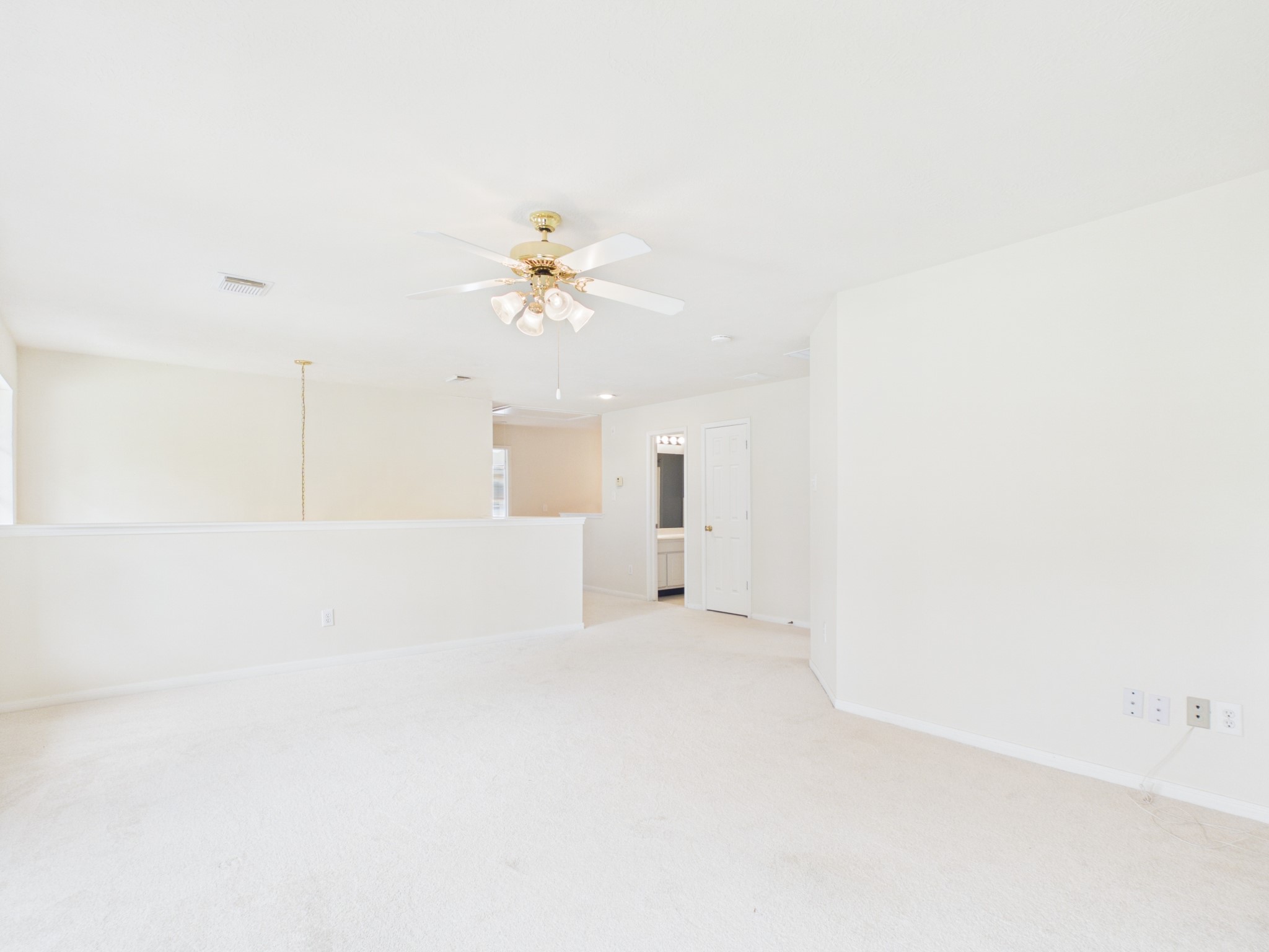 4702 Rolling View Court Property Photo 20