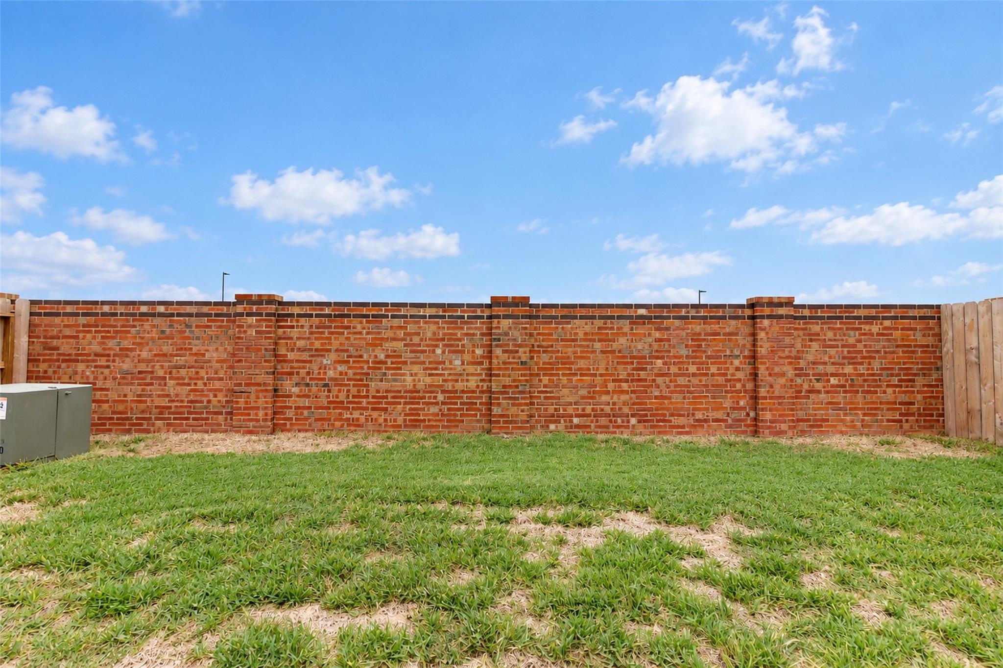 4912 Vida Vista Drive Property Photo 5
