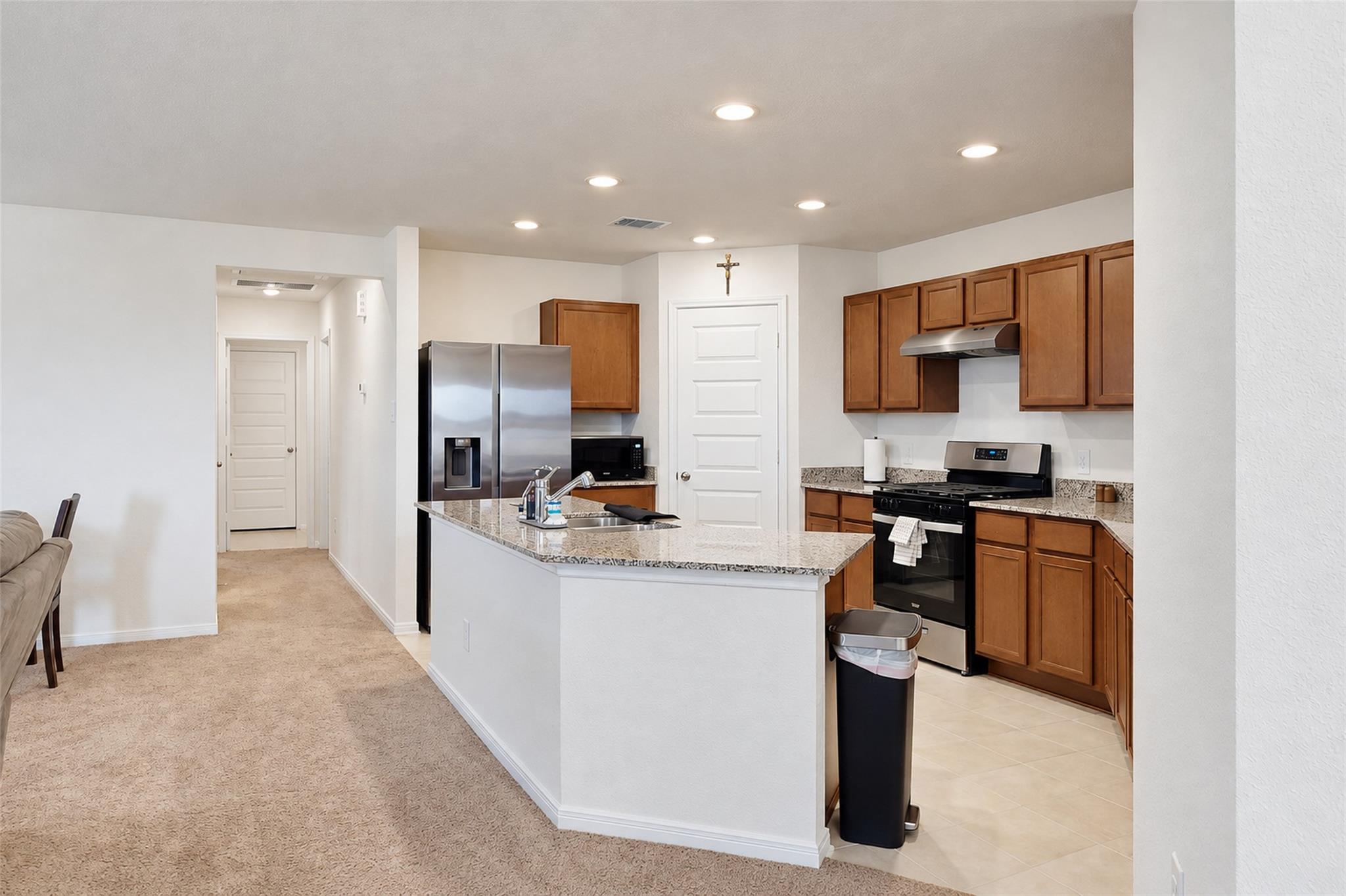 4912 Vida Vista Drive Property Photo 10