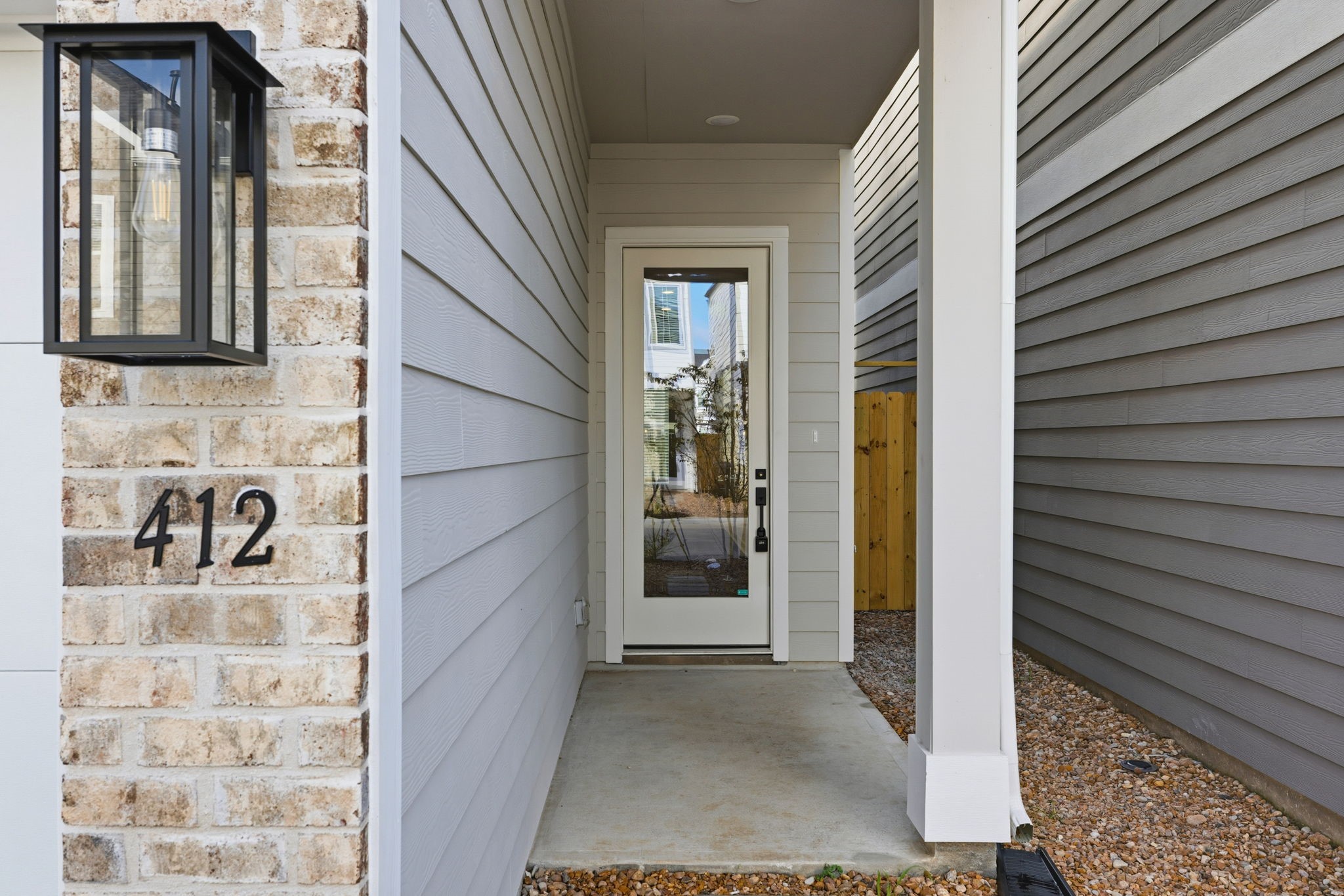 412 Stonework Landing Lane Property Photo 3