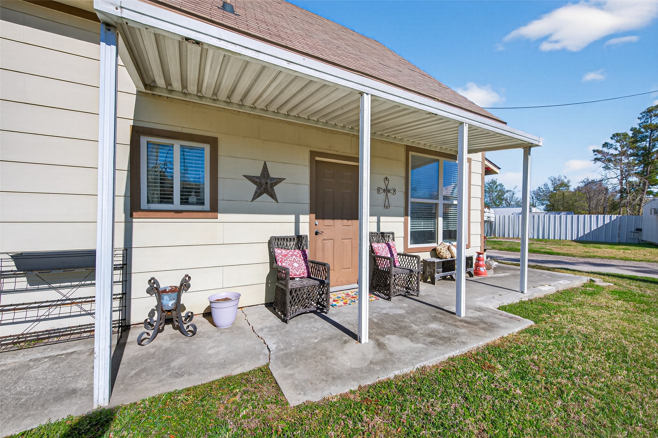 6317 Big Oaks Drive Property Photo 13