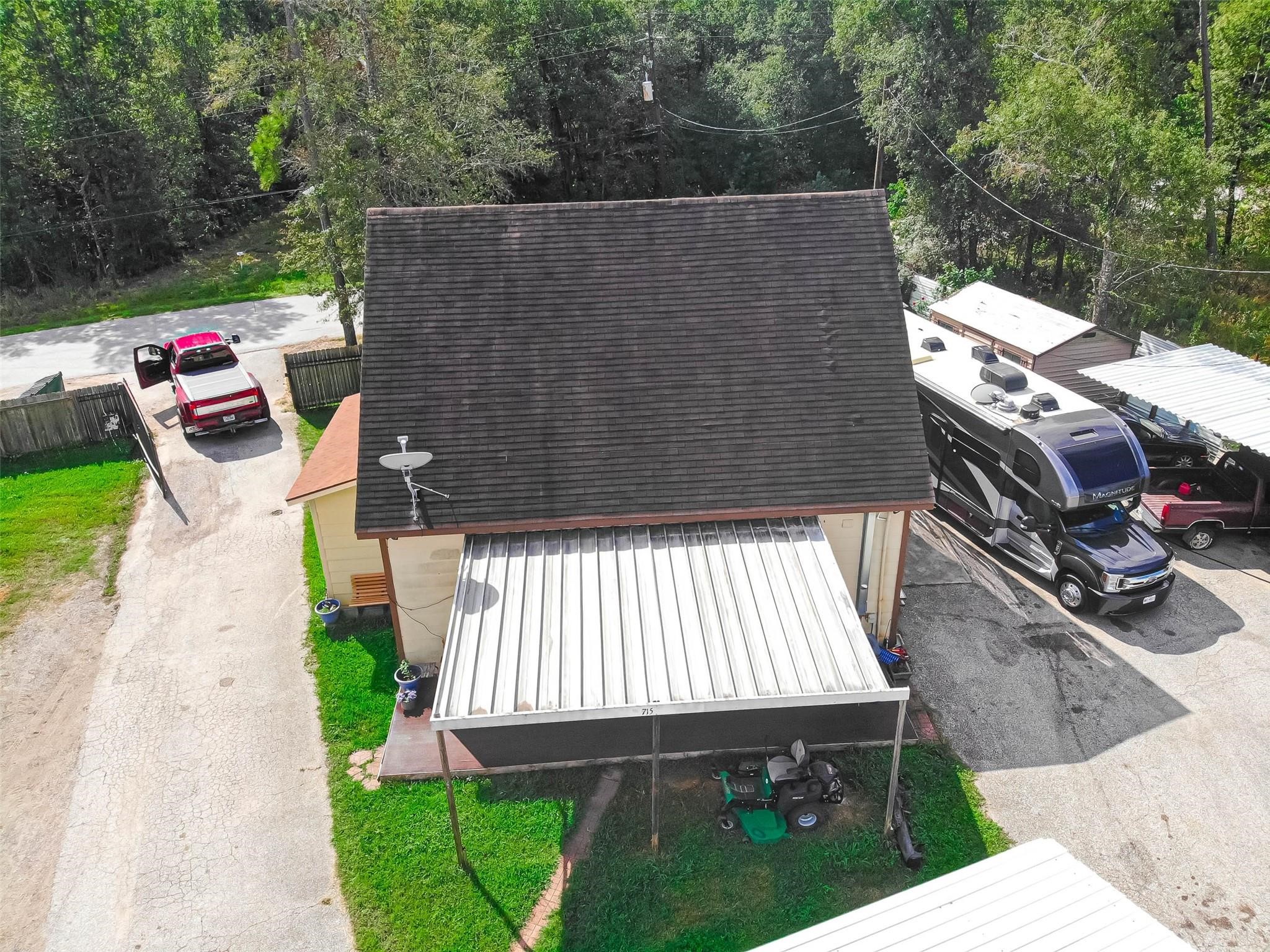 6317 Big Oaks Drive Property Photo 14