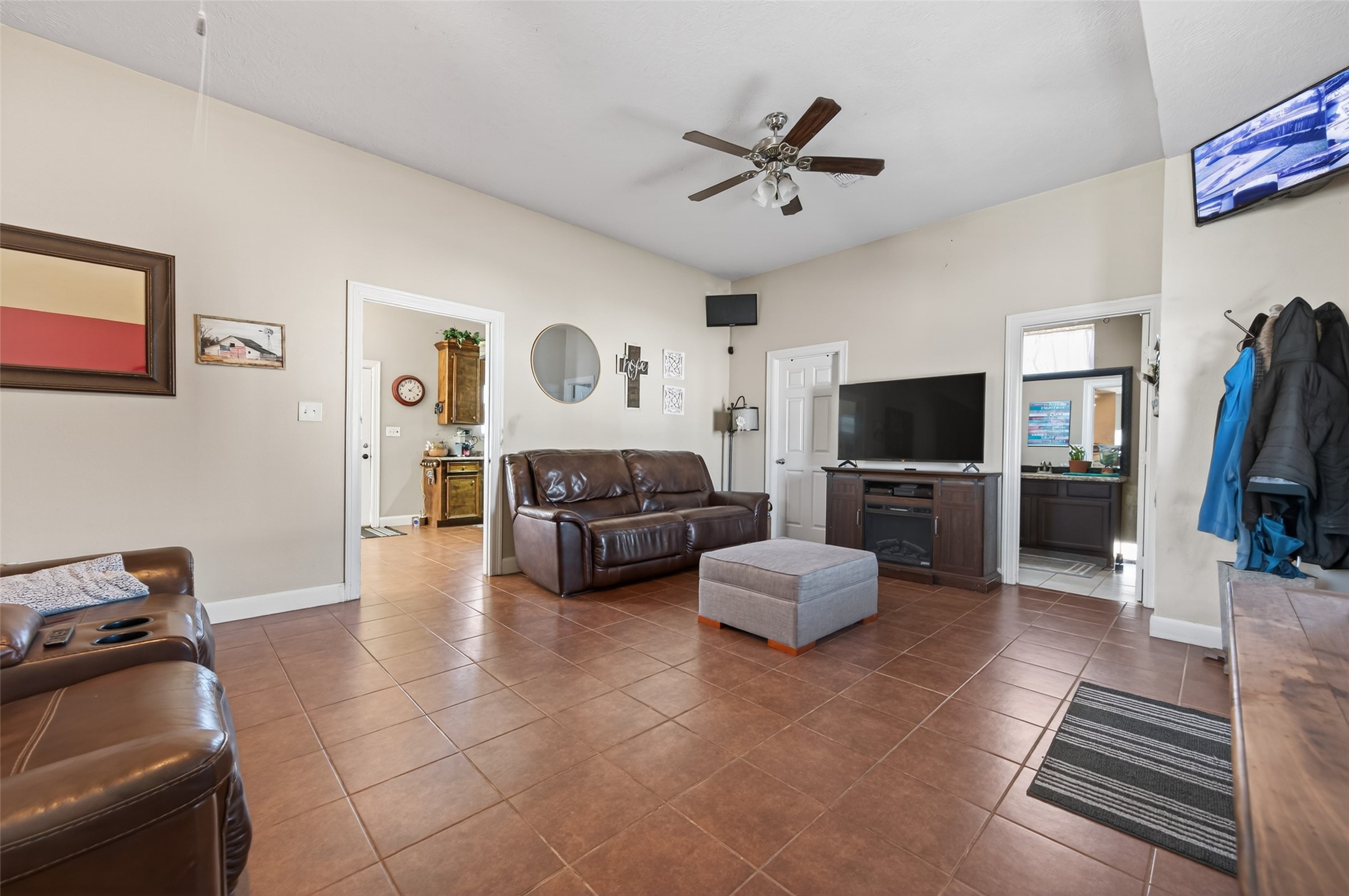 6317 Big Oaks Drive Property Photo 15