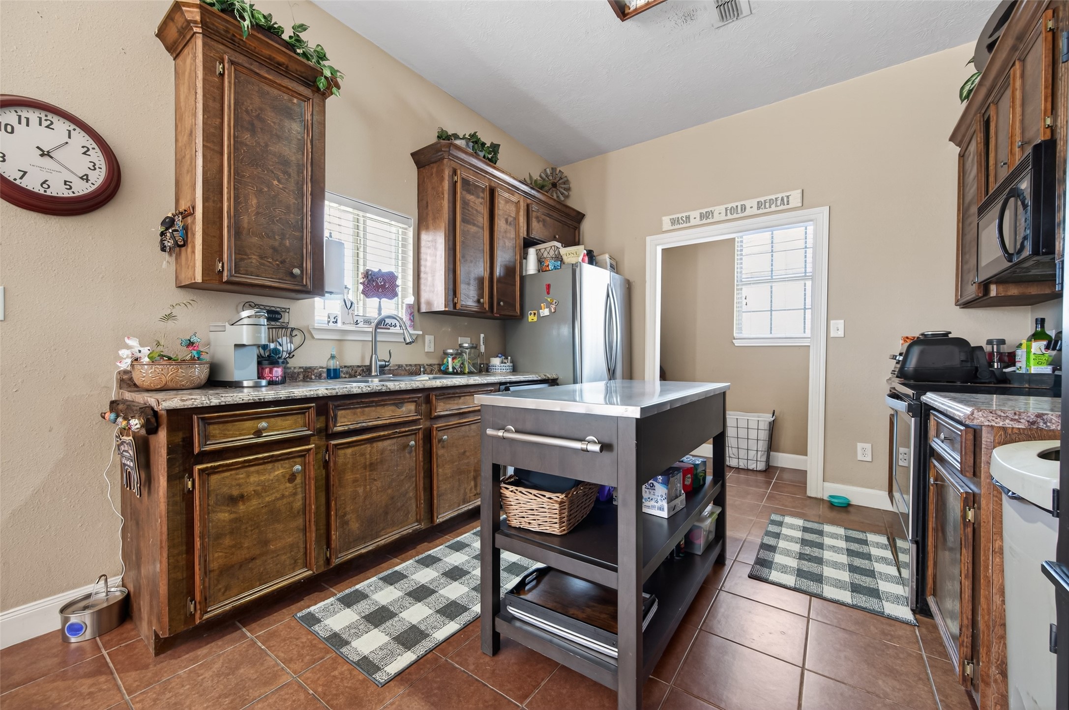 6317 Big Oaks Drive Property Photo 18