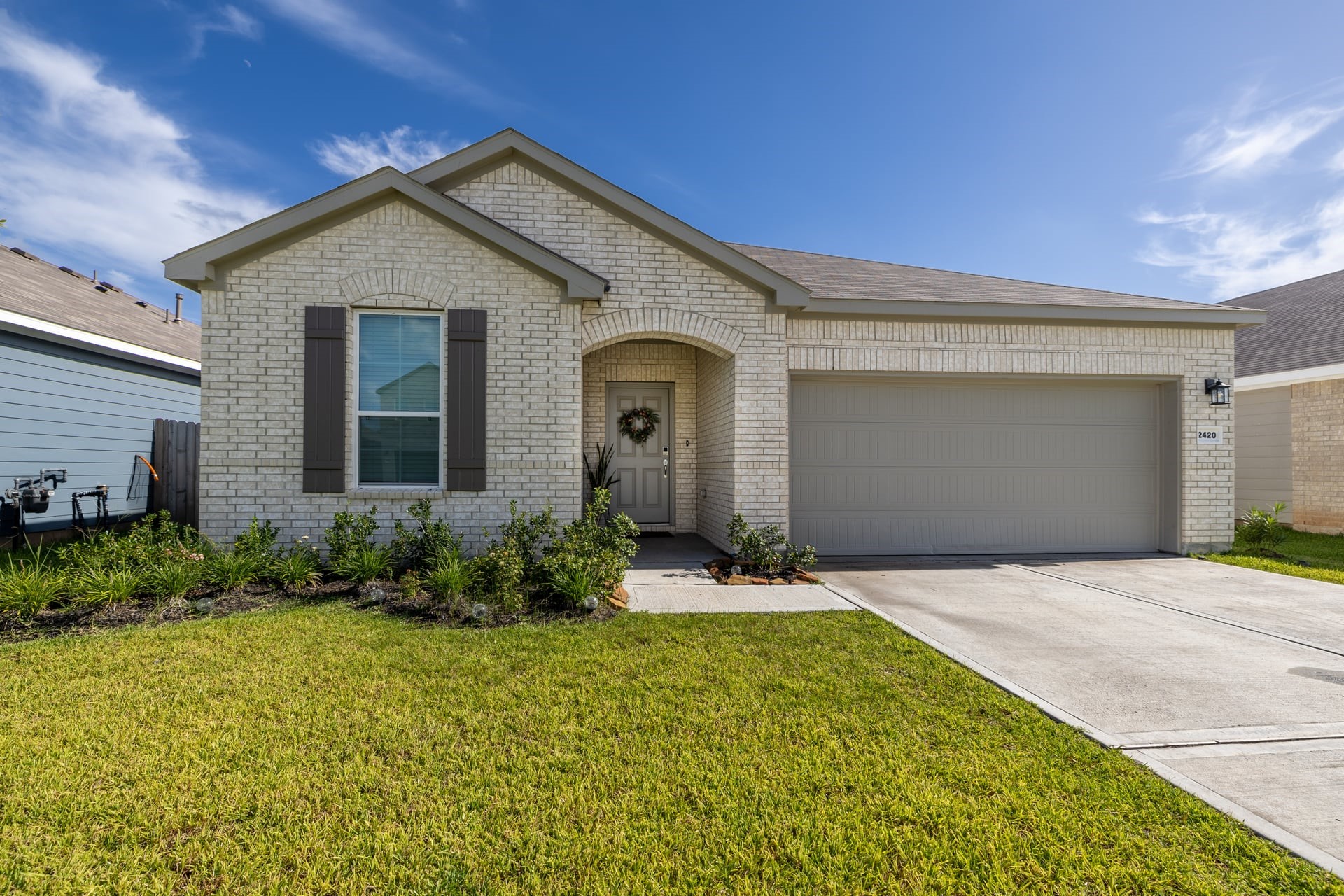 2420 Grace Property Photo 1