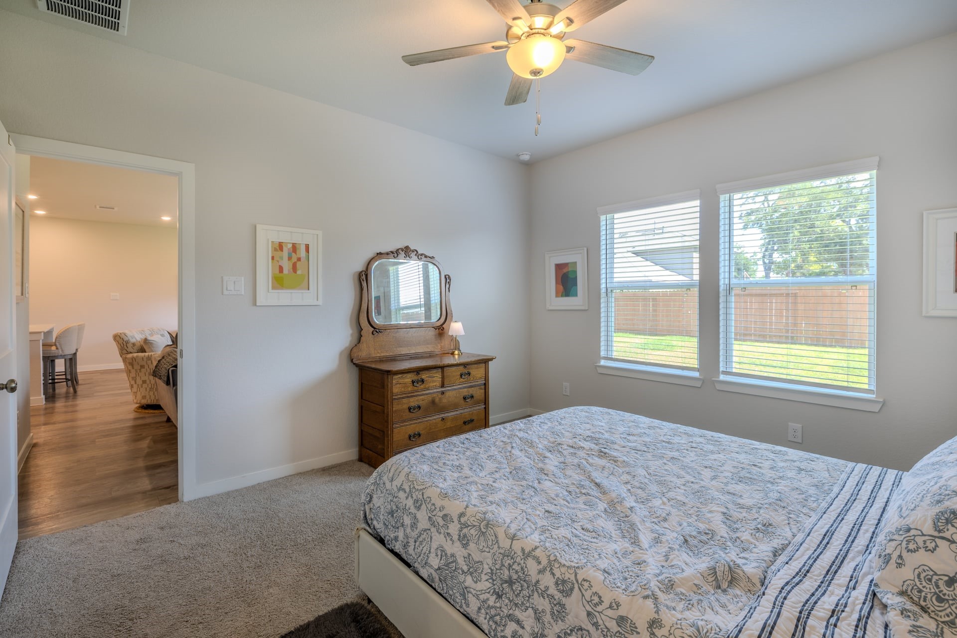 2420 Grace Property Photo 12