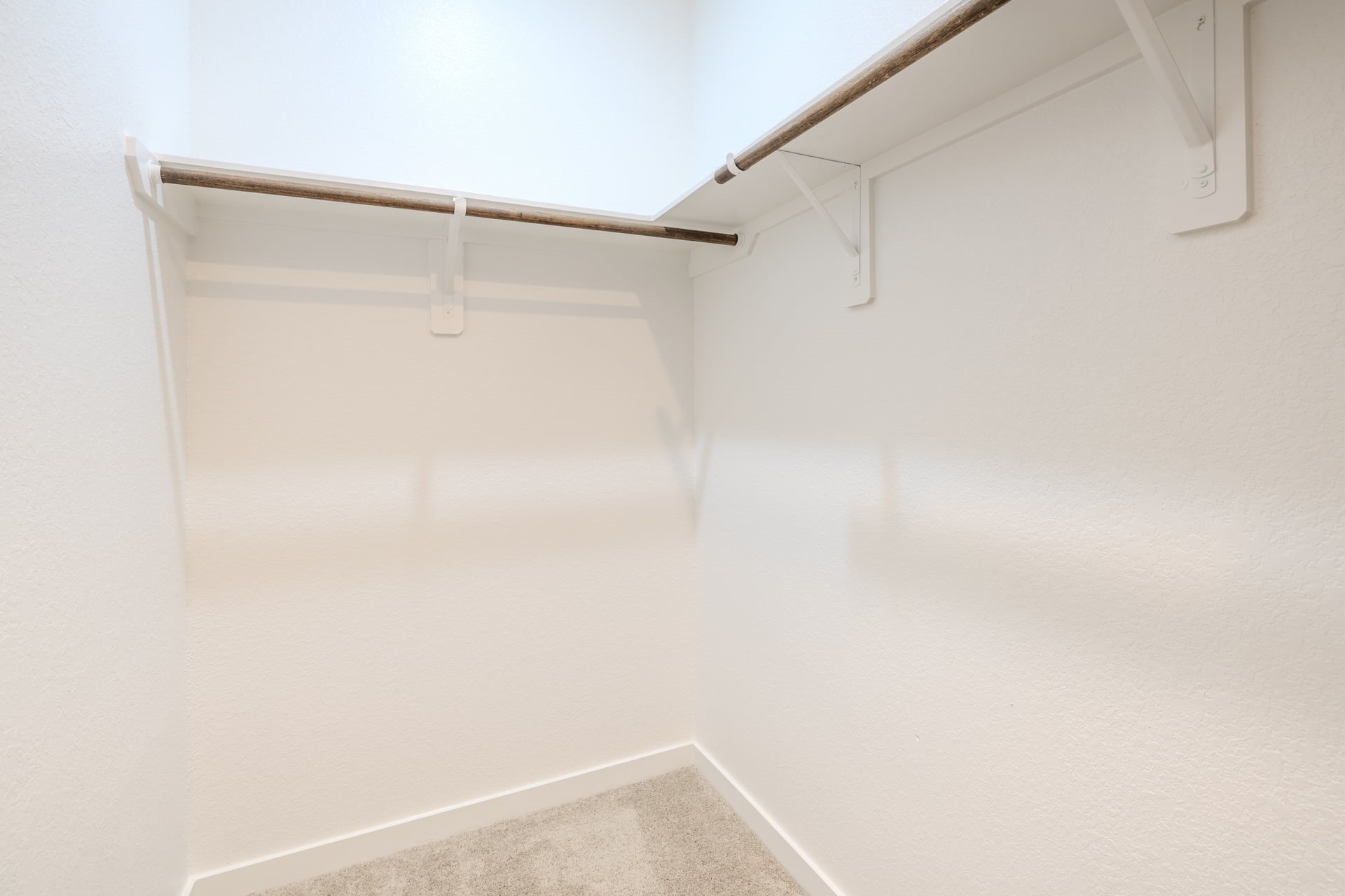2420 Grace Property Photo 17