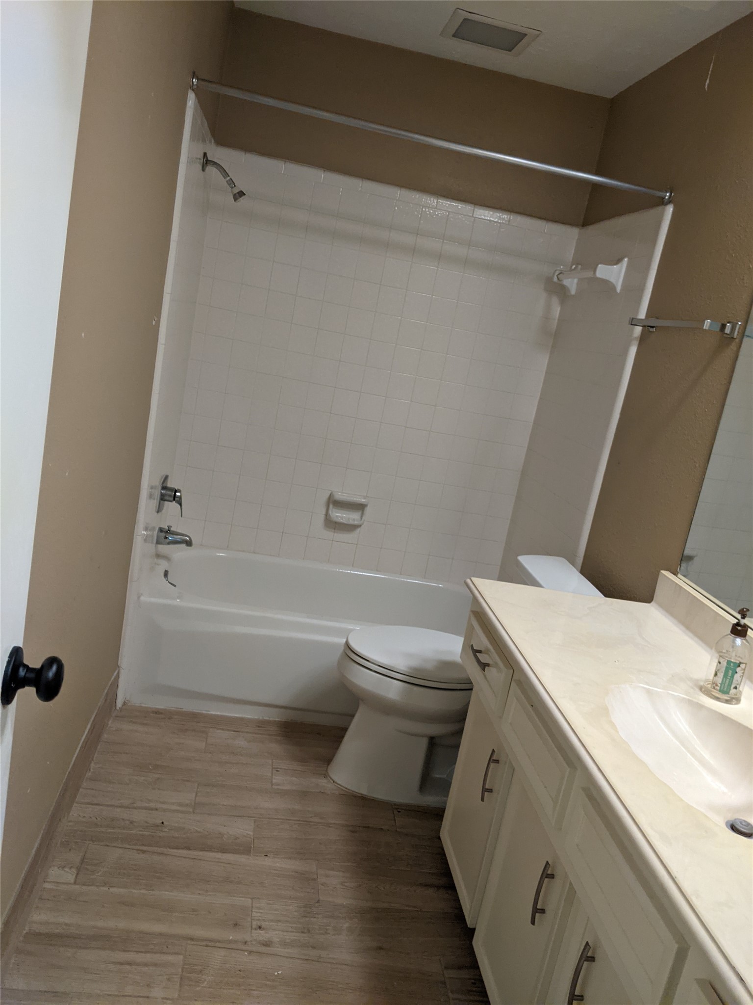 2519 Buffalo Trail Property Photo 19