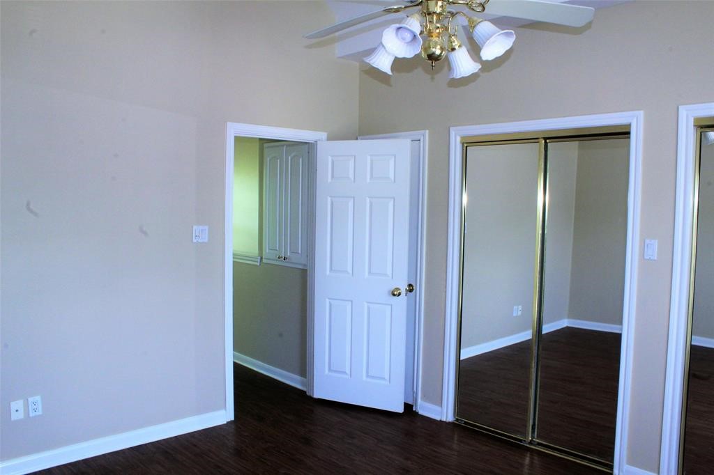 1616 Avenue N 6 Property Photo 10
