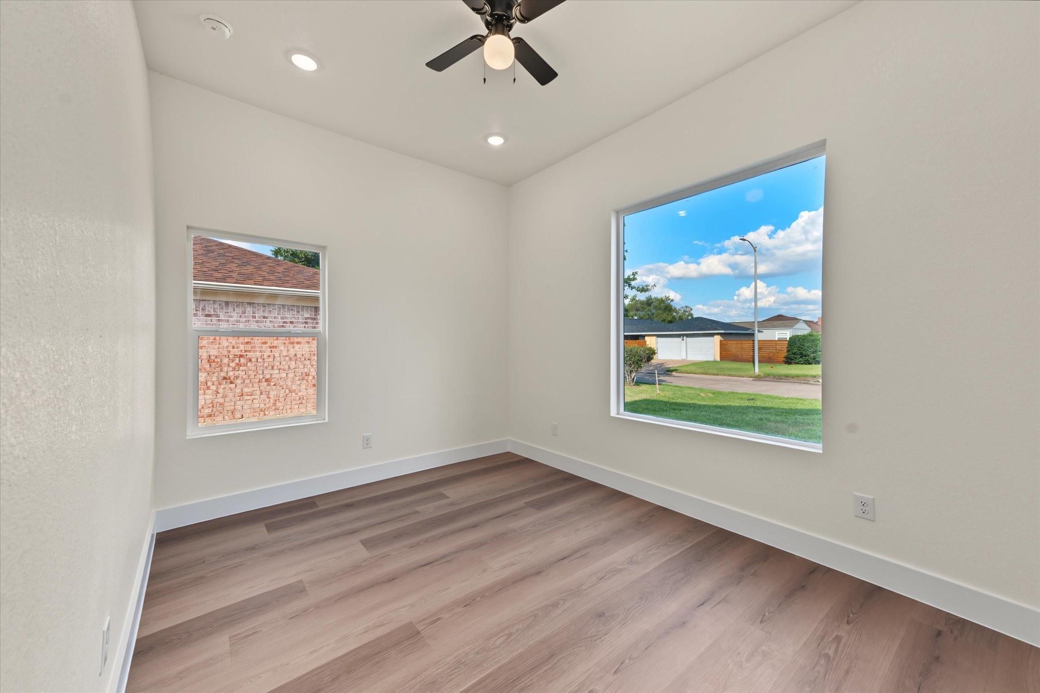 11910 Southview Street, Houston Tx 77047 Property Photo 29