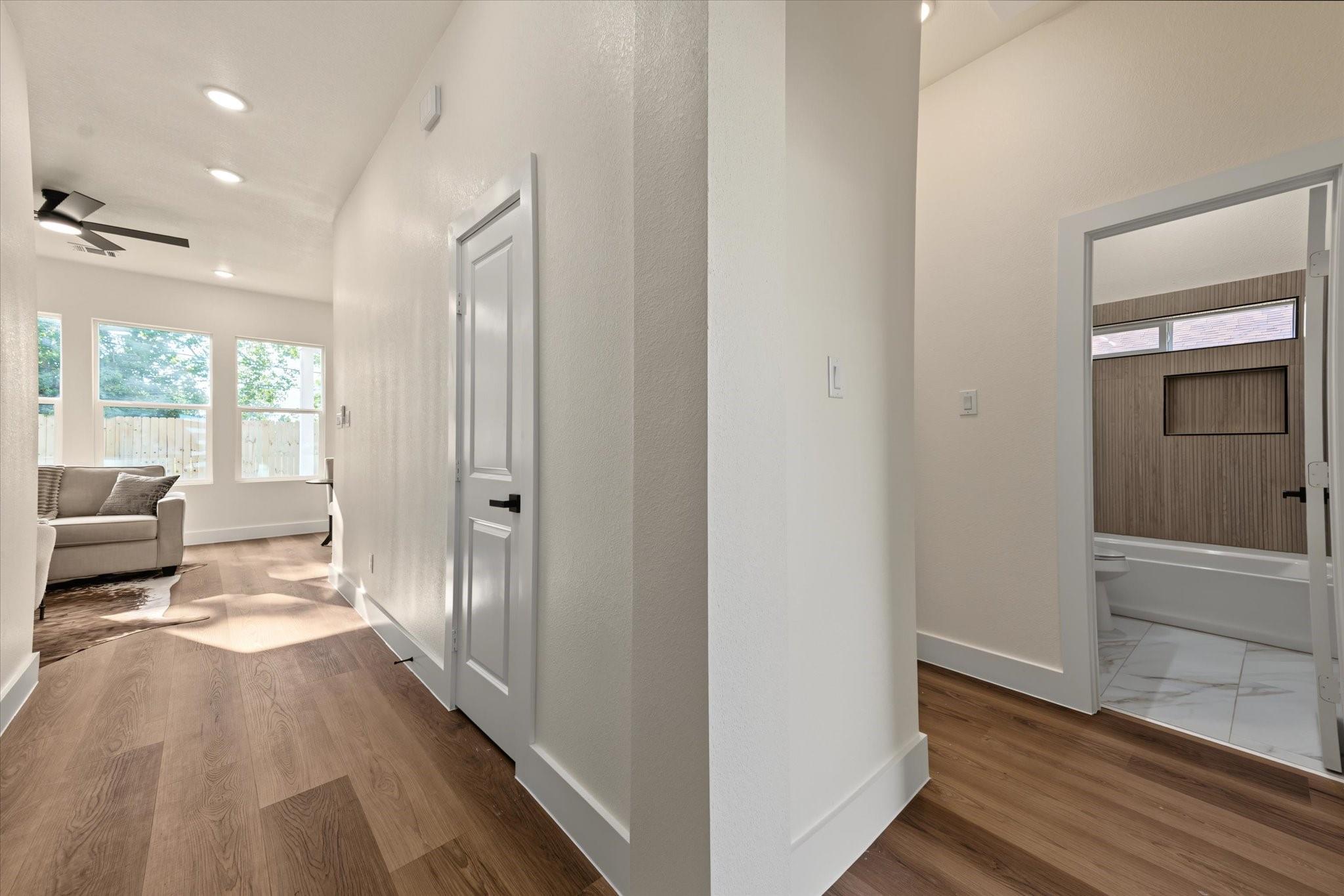 11910 Southview Street, Houston Tx 77047 Property Photo 32