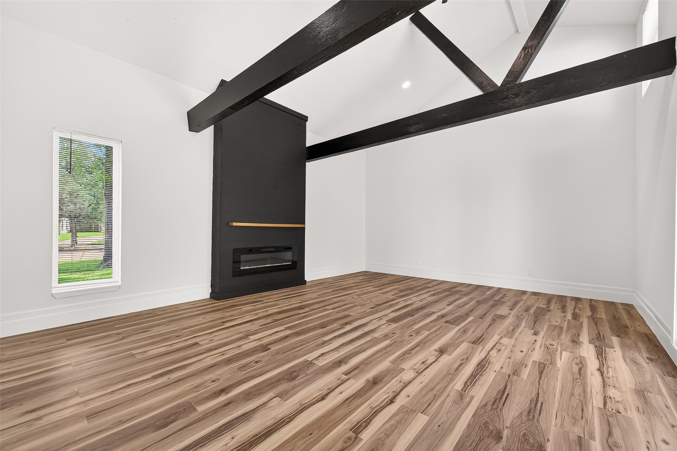 12722 Scouts Lane Property Photo 4