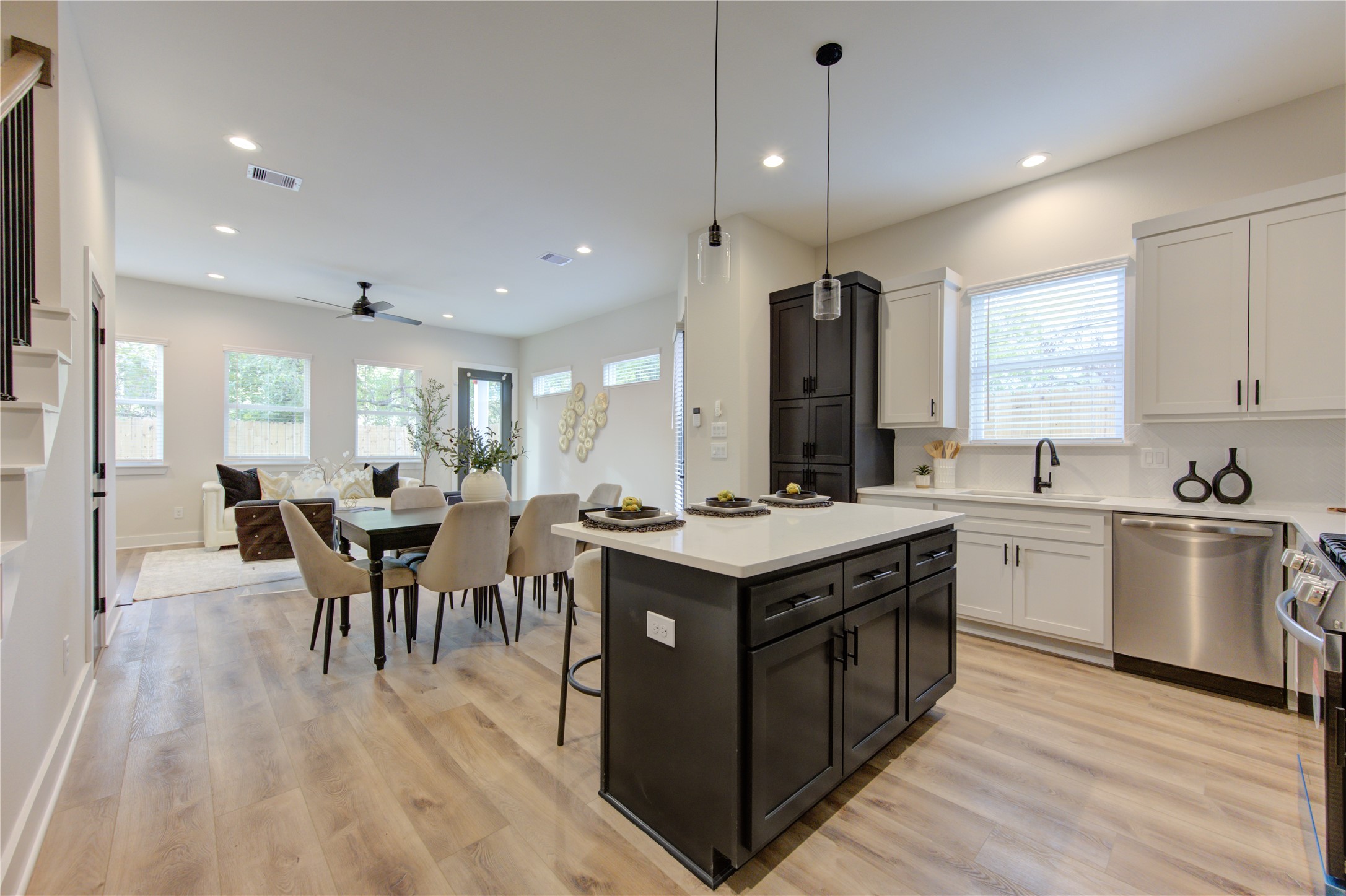 4706a Rawley Property Photo 1