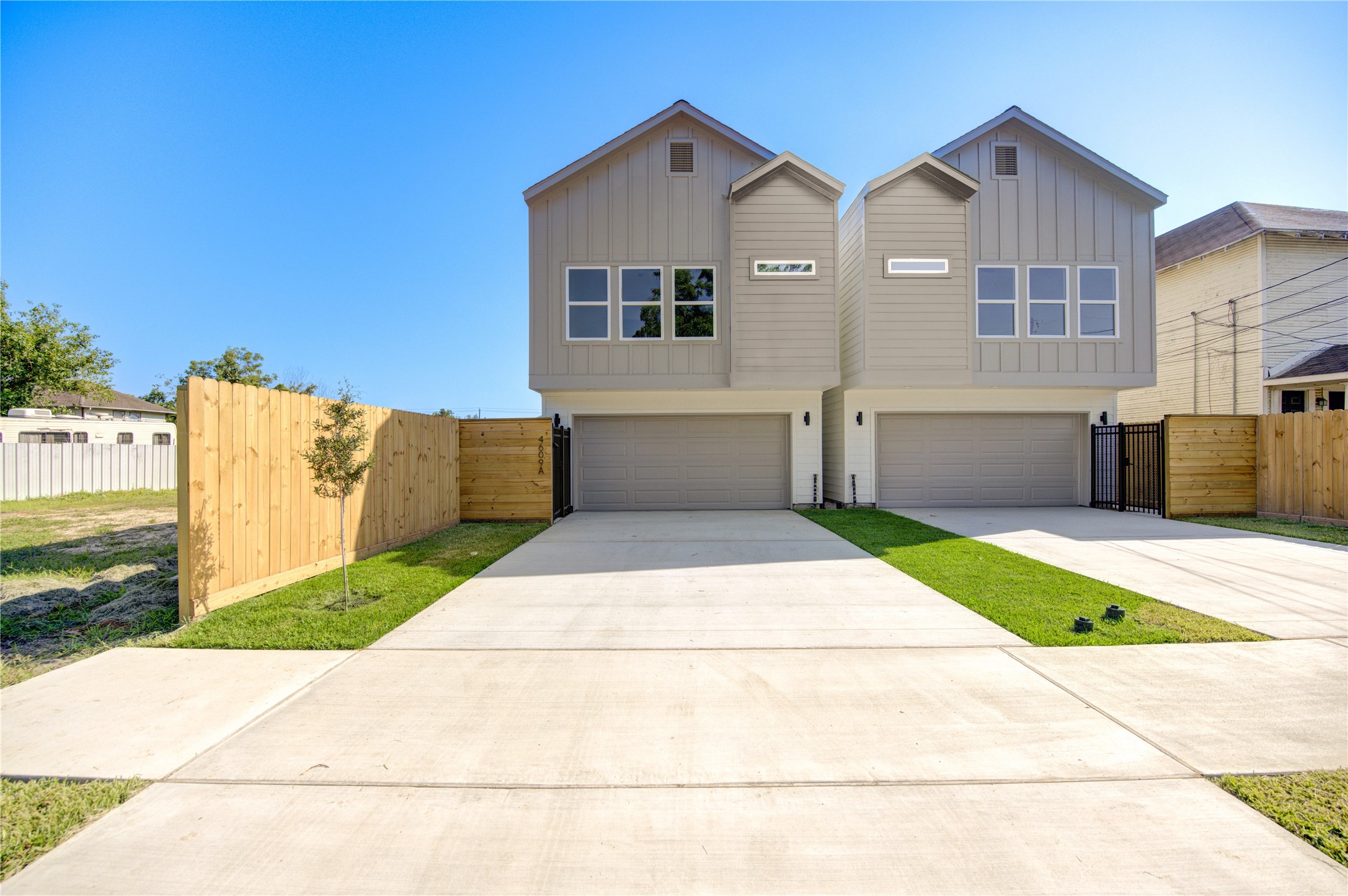 4706a Rawley Property Photo 2