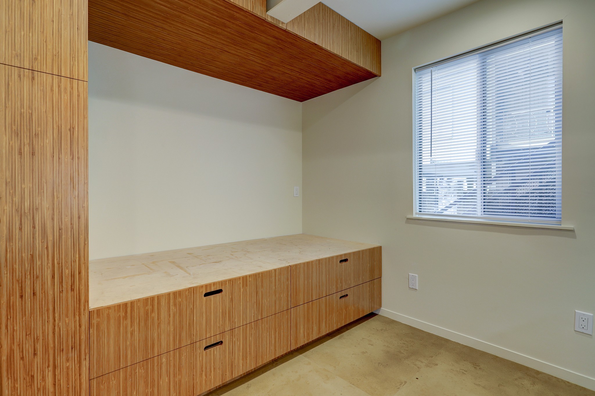 3407 Graustark Street 18 Property Photo 3