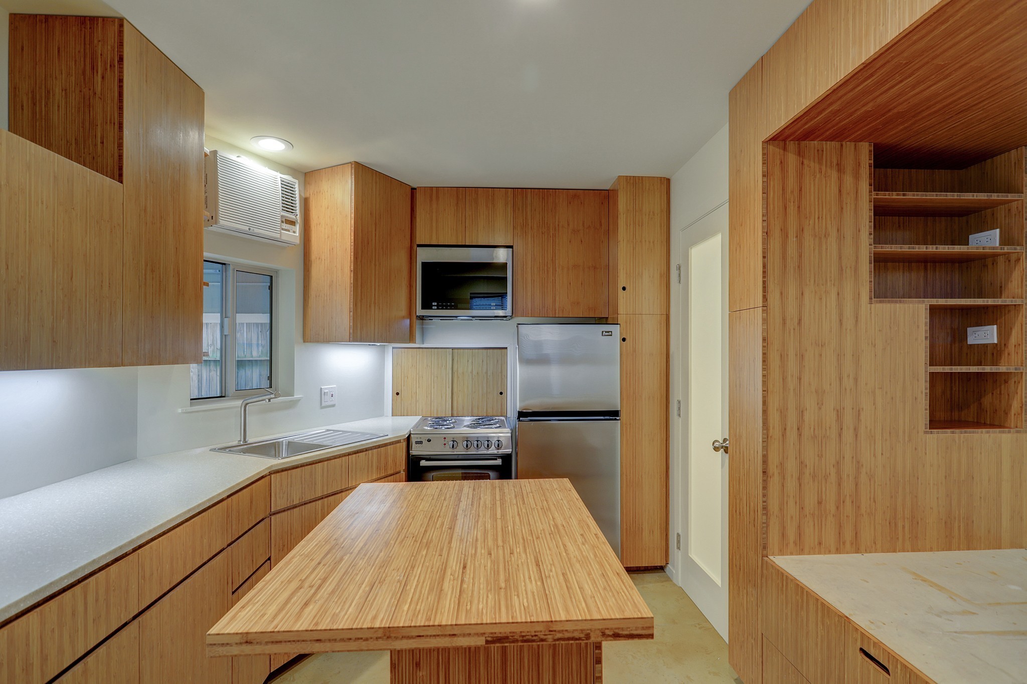 3407 Graustark Street 18 Property Photo 11