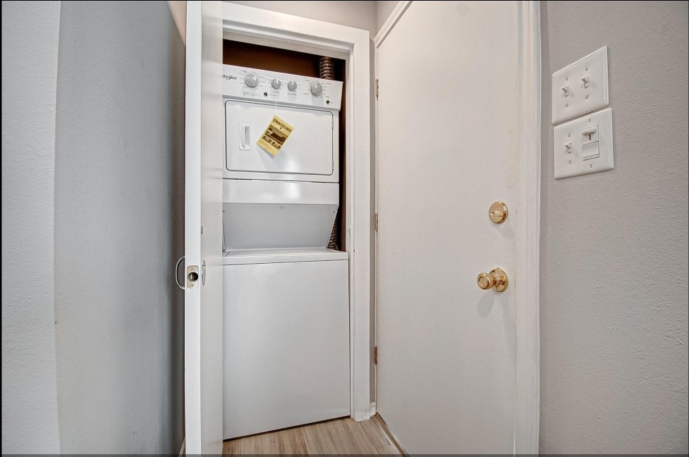 1903 Commonwealth Street 38 Property Photo 3
