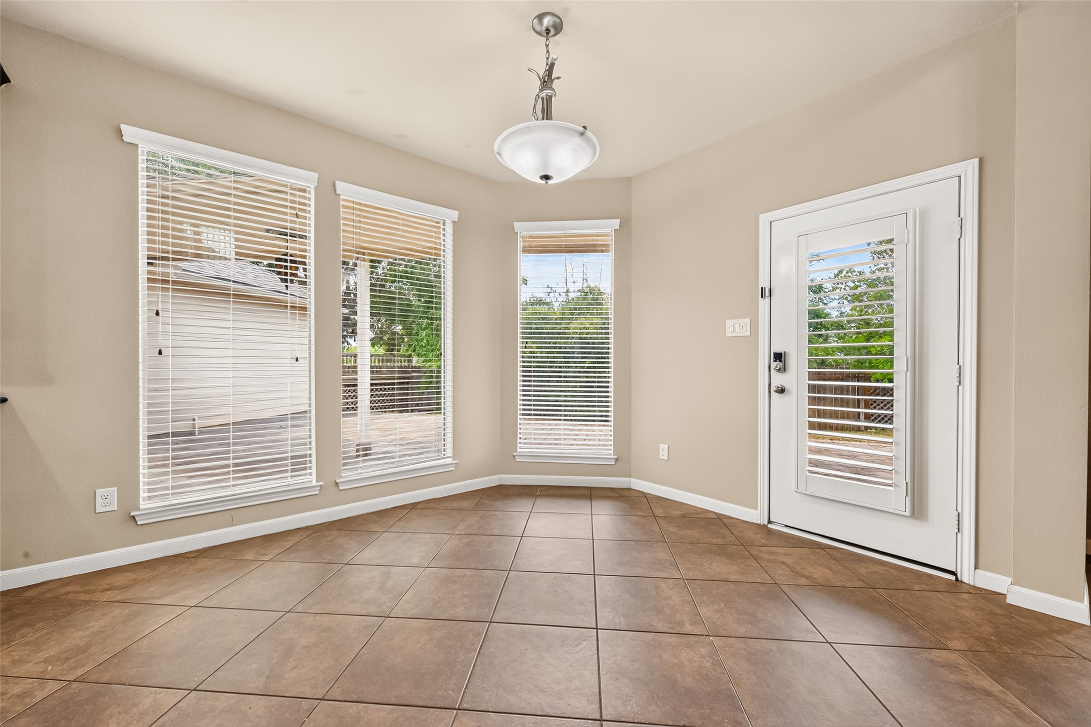 5207 Belvedere Drive Property Photo 20