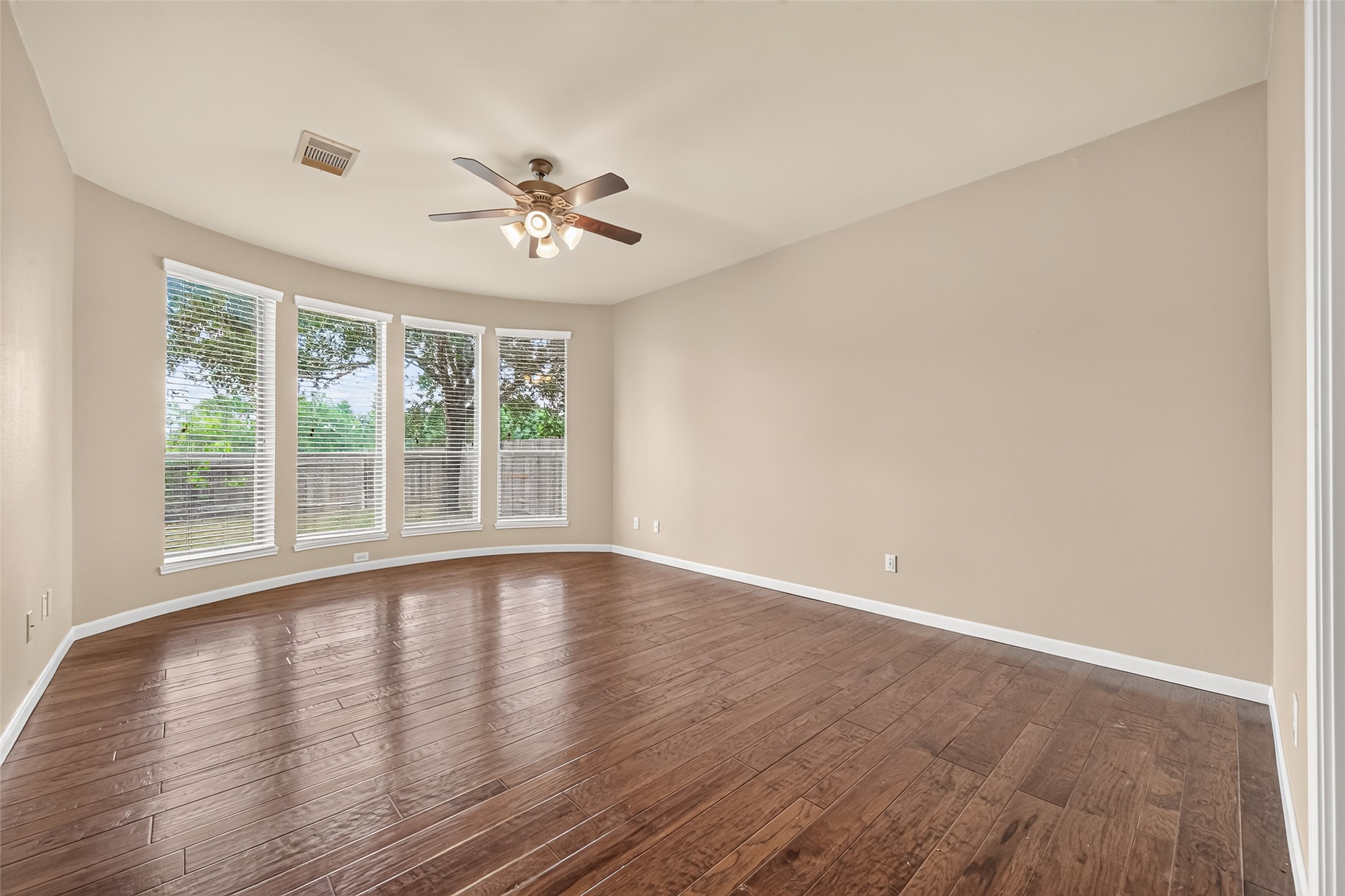 5207 Belvedere Drive Property Photo 23