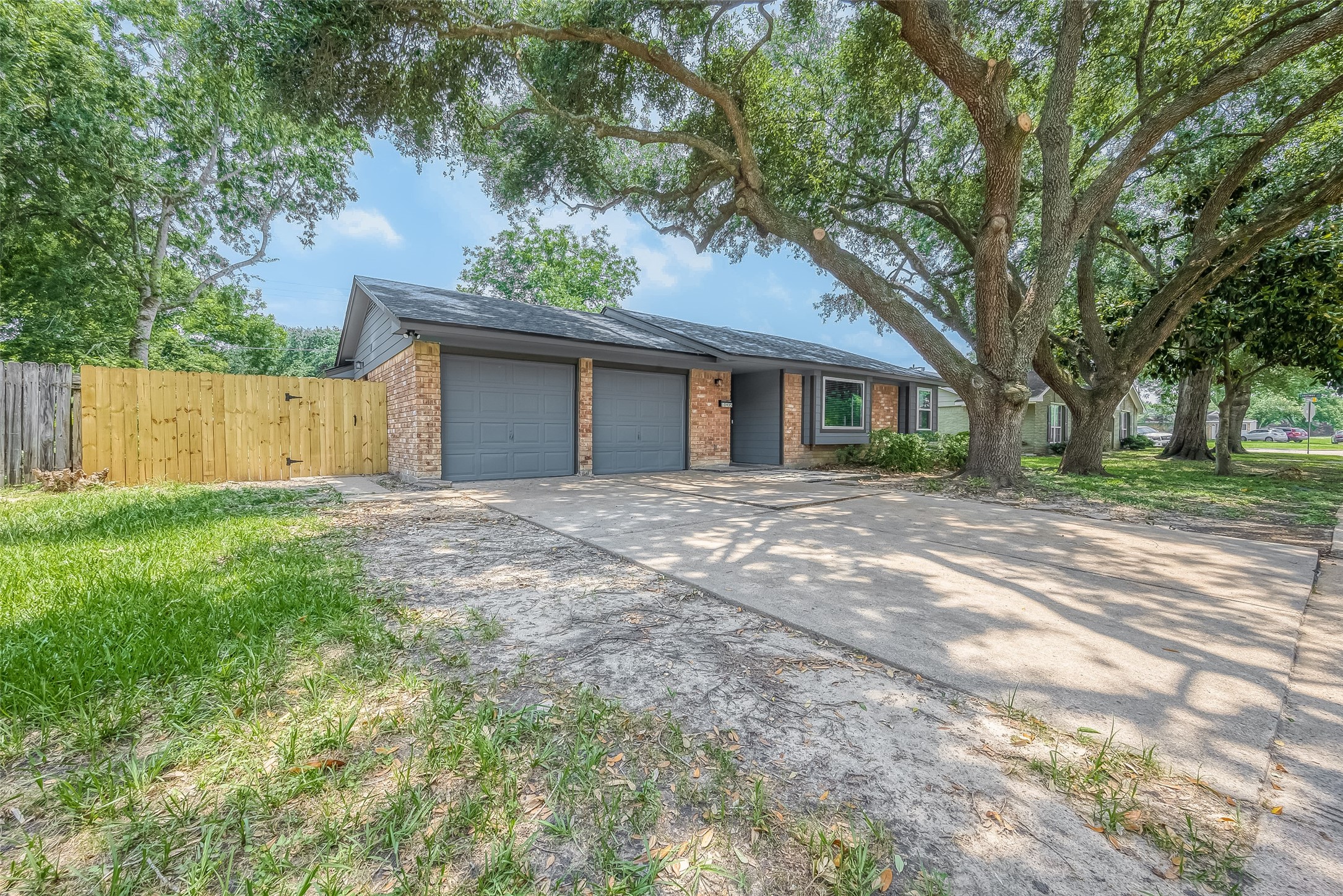 10935 Gulfdale Drive Property Photo 5