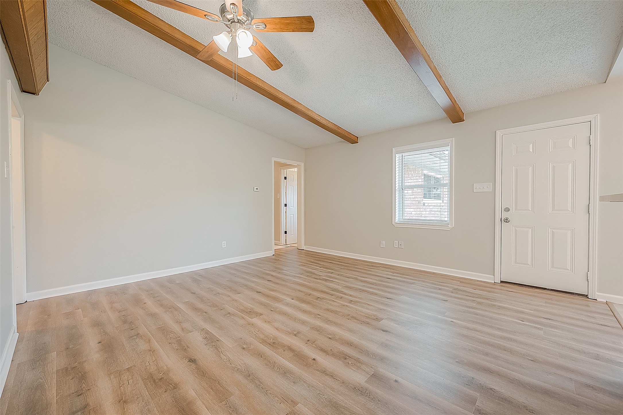 10935 Gulfdale Drive Property Photo 16