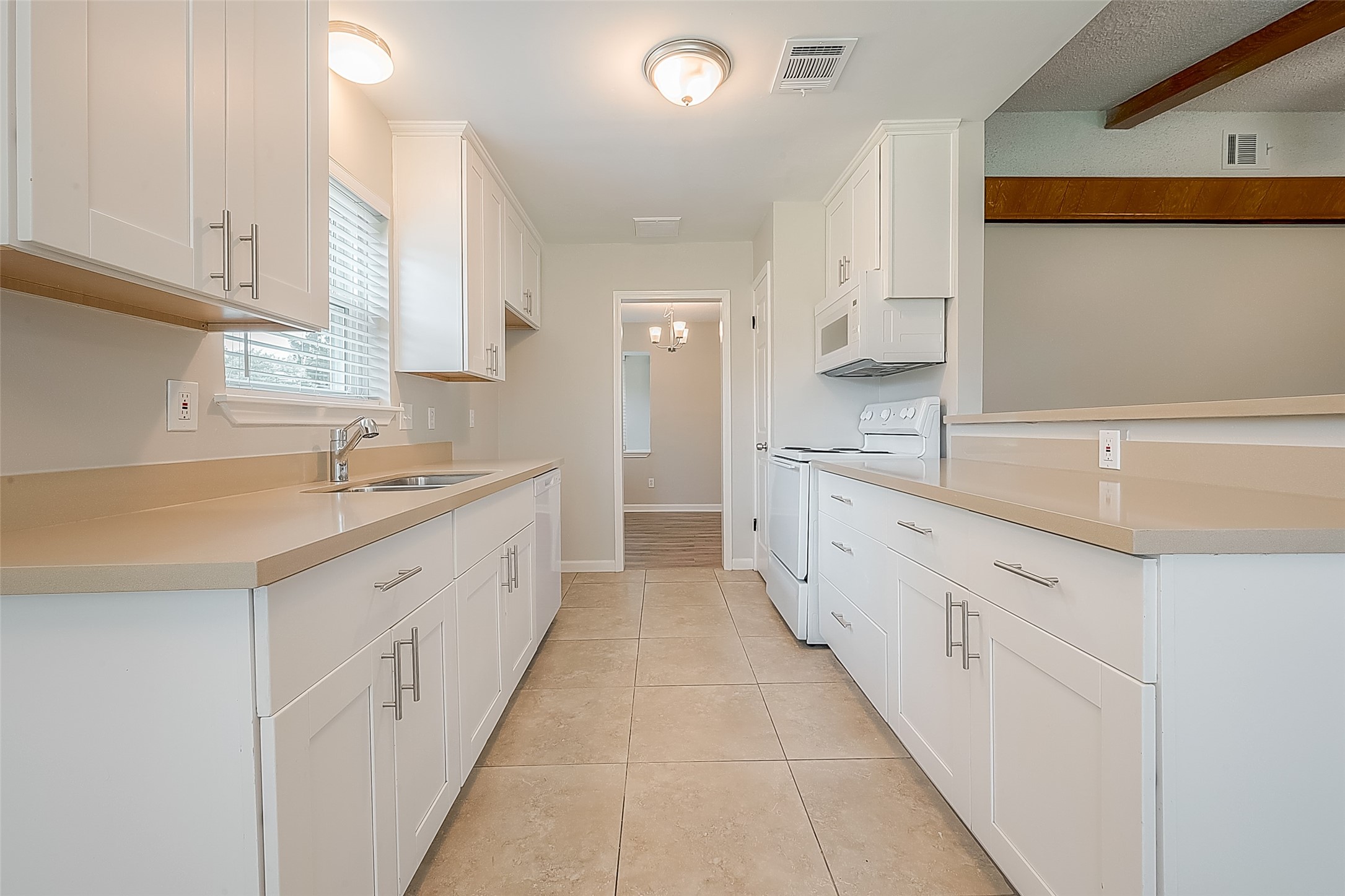 10935 Gulfdale Drive Property Photo 23