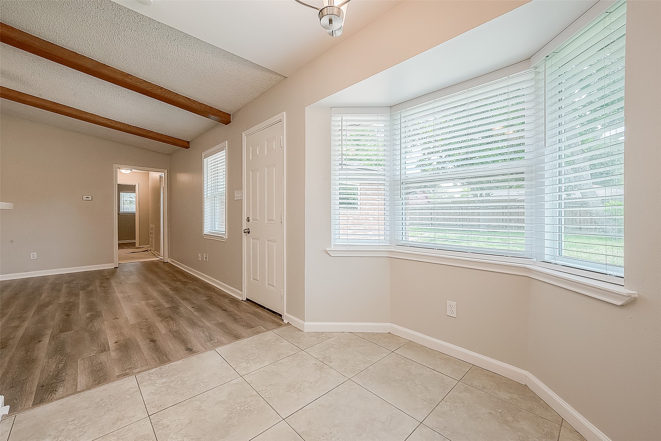 10935 Gulfdale Drive Property Photo 24