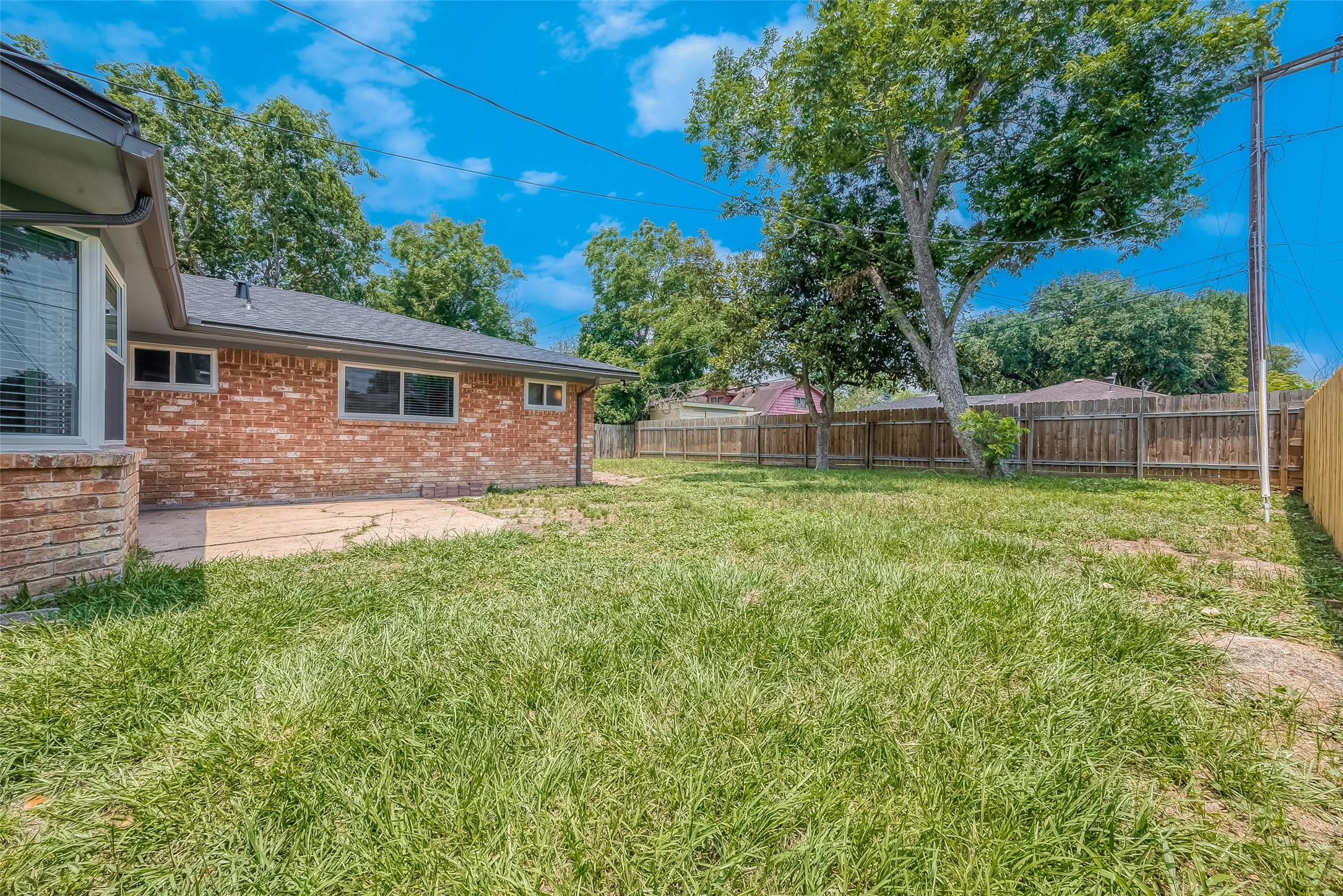 10935 Gulfdale Drive Property Photo 39